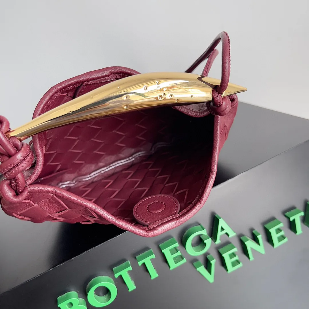 Клатчи Женские Bottega Veneta 12788314