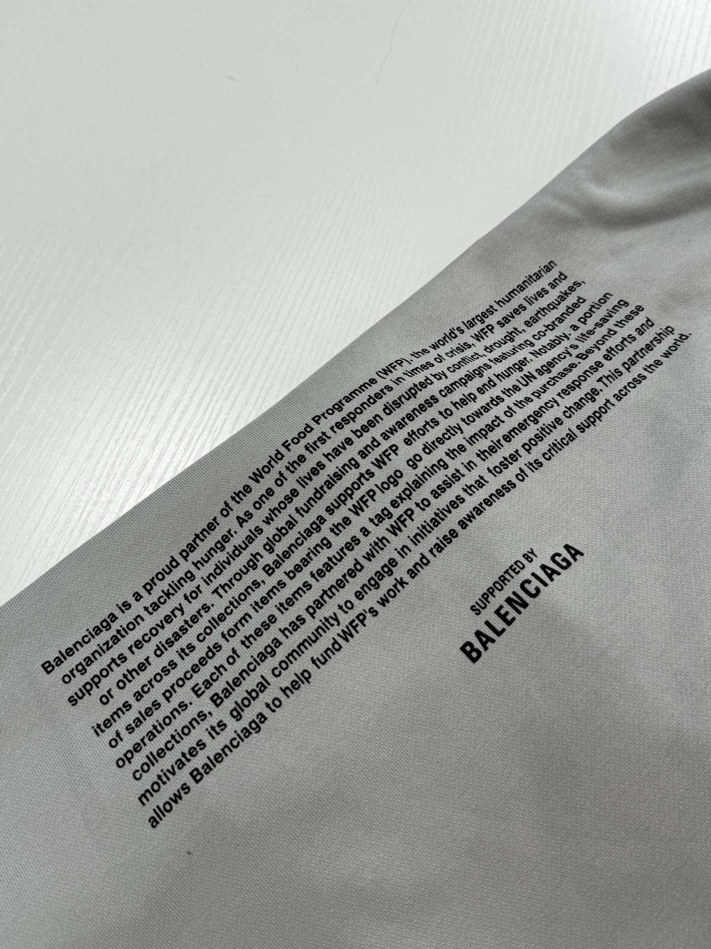 Свитшоты И Худи Женские Balenciaga 18389064