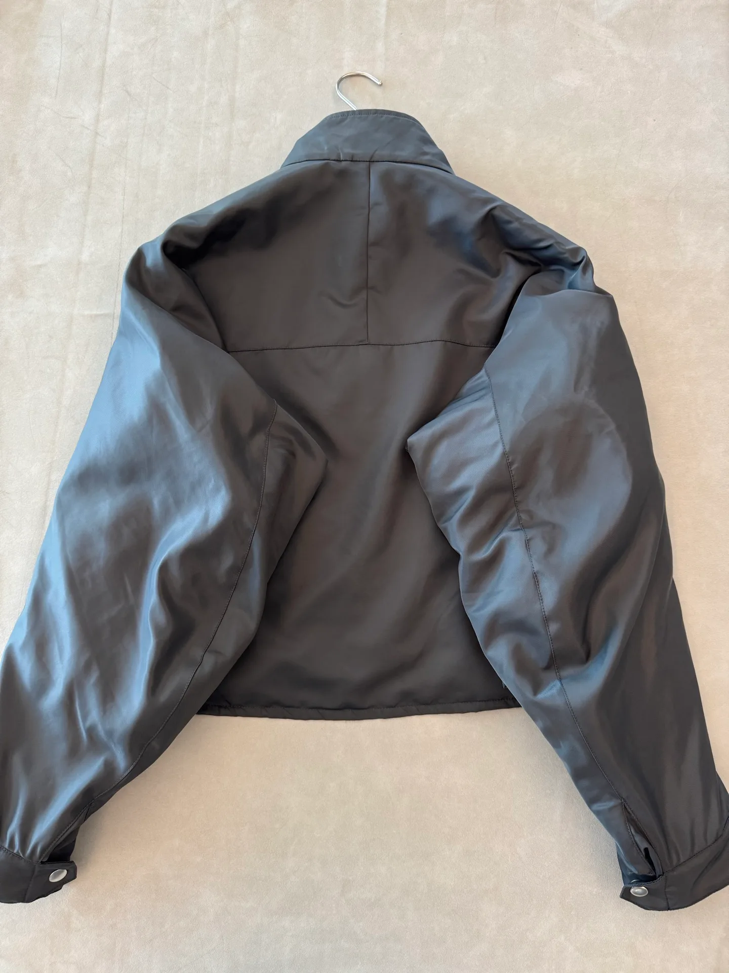Куртки И Пуховики Женские Prada 18829821