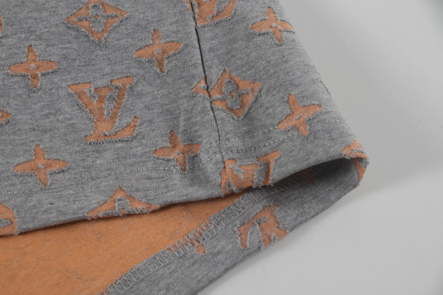 Футболки Женские Louis Vuitton 11256924