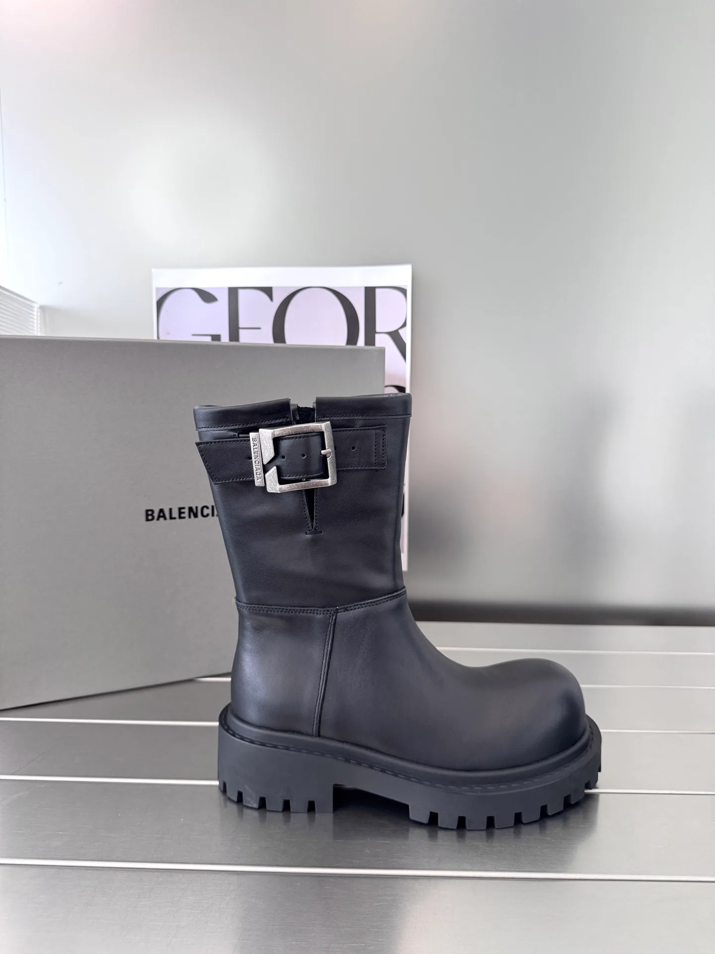 Ботинки Женские Balenciaga 17912860