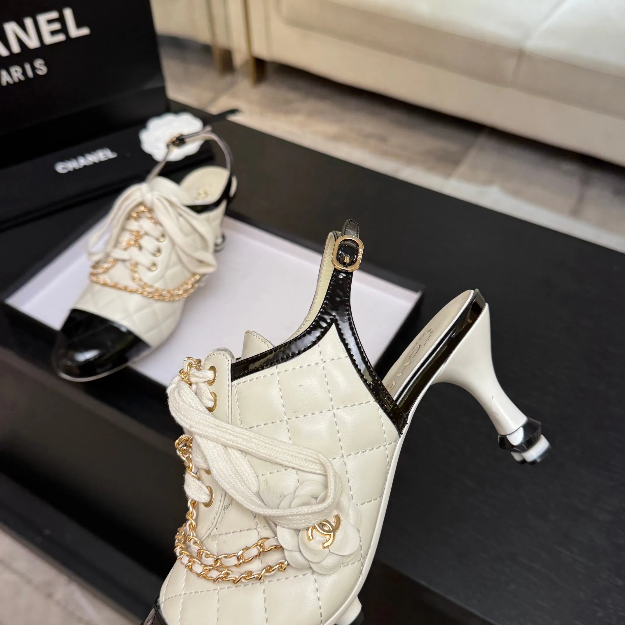 Туфли Женские Chanel 18891563
