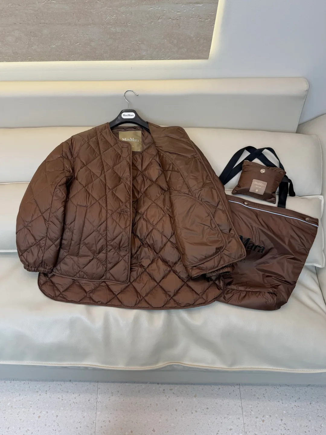 Куртки И Пуховики Женские Max Mara 17917320