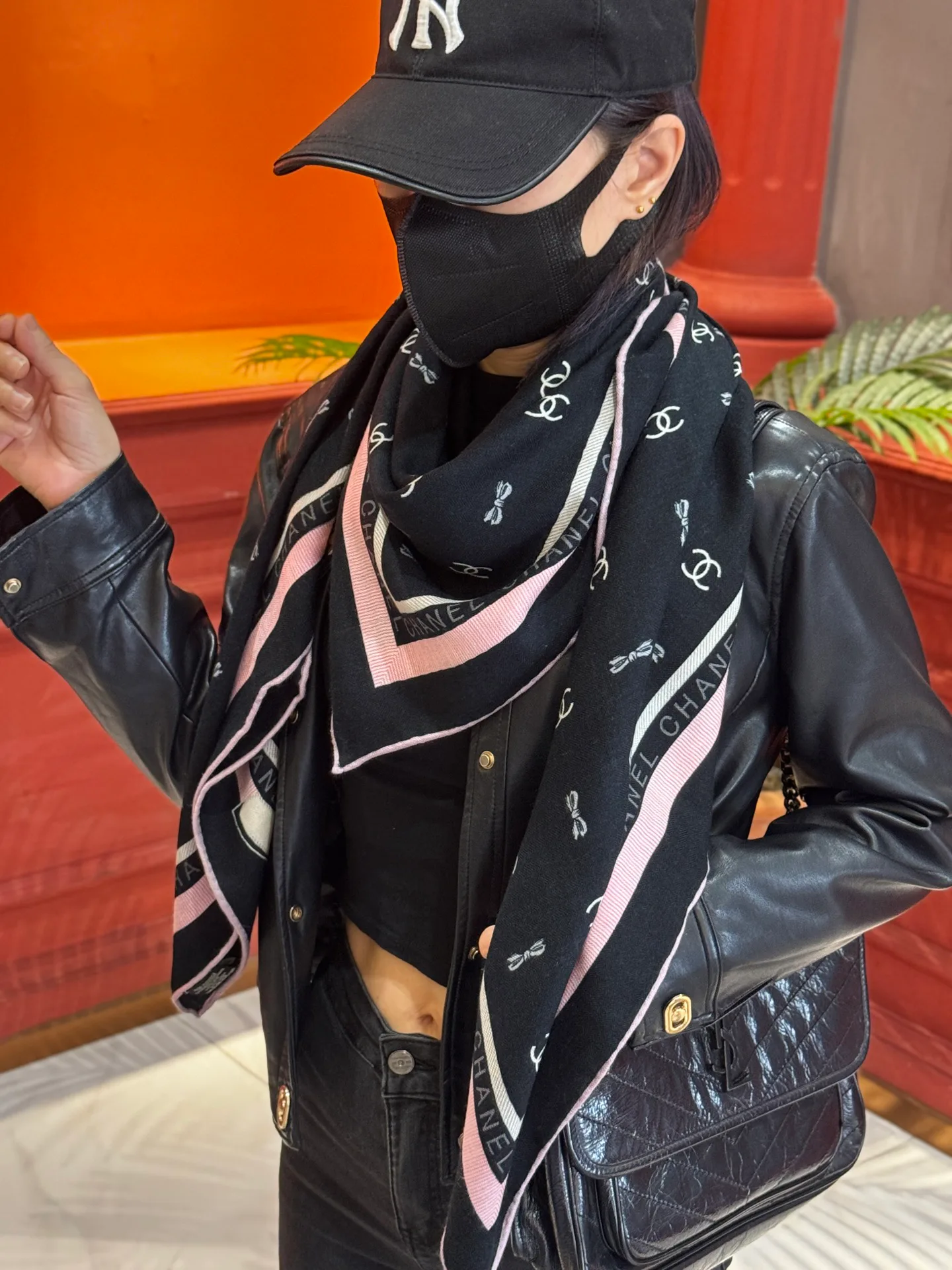 Шарфы Chanel 318451