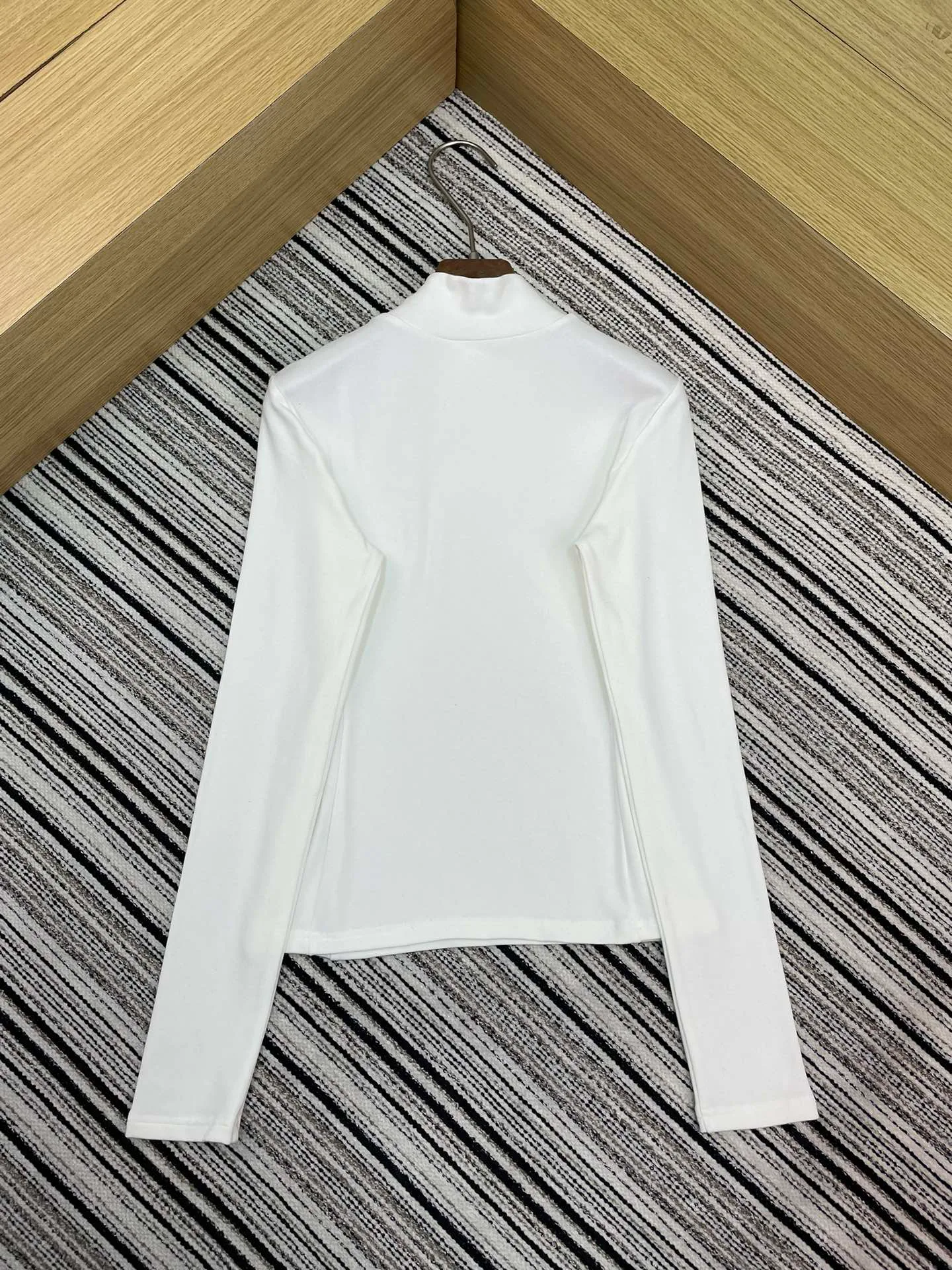 Лонгсливы Женские Miu Miu 2627159