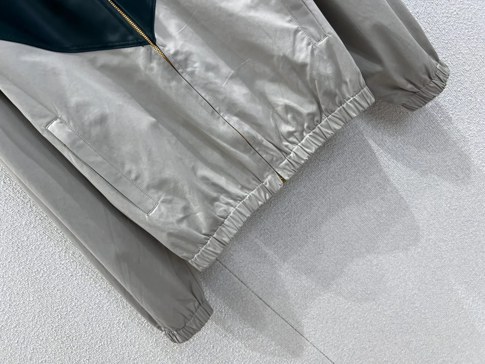 Куртки И Пуховики Женские Louis Vuitton 127431