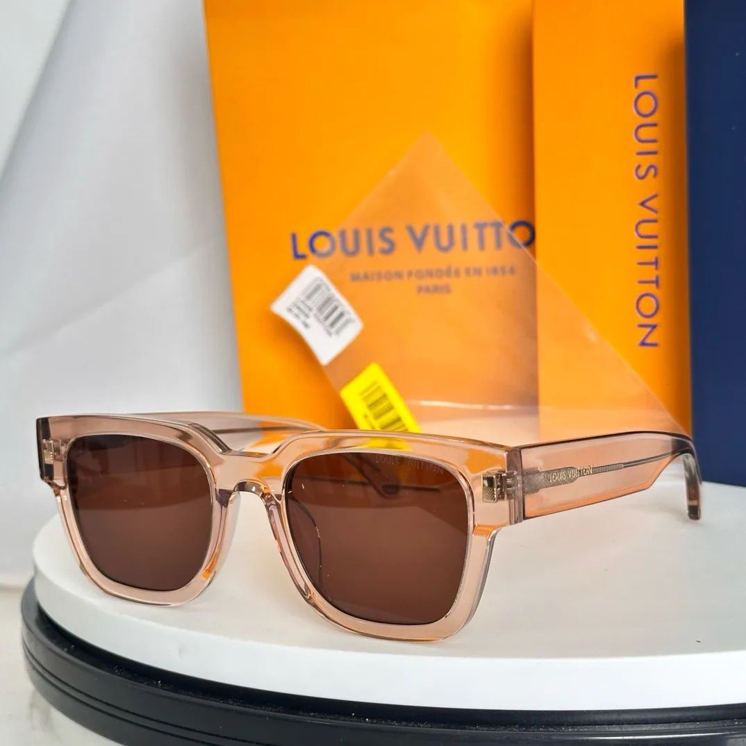 Очки Louis Vuitton 17646795