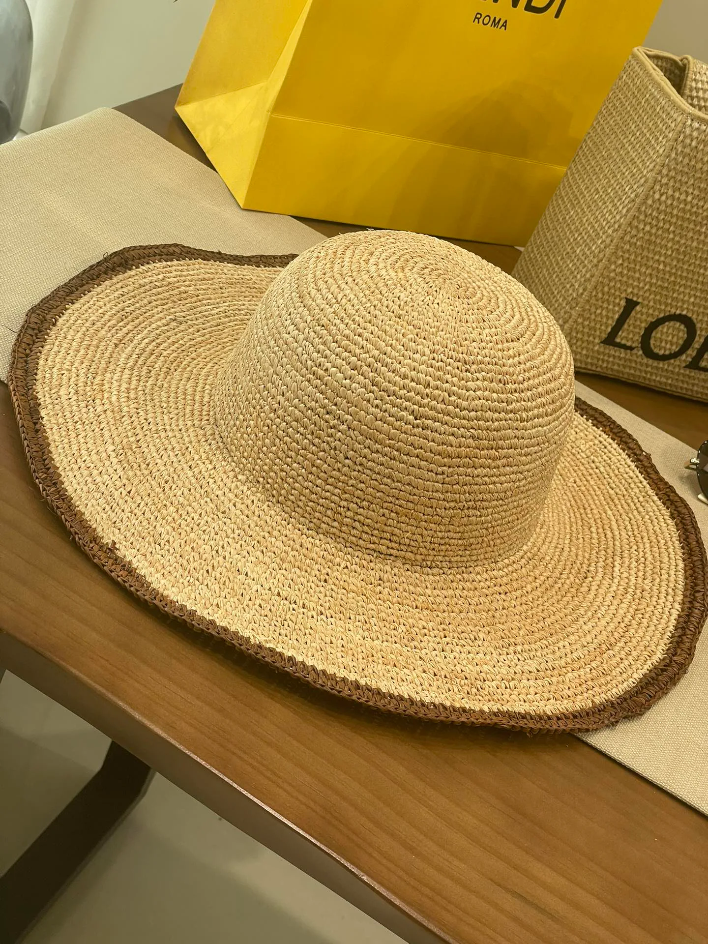 Головные Уборы Fendi 12697392