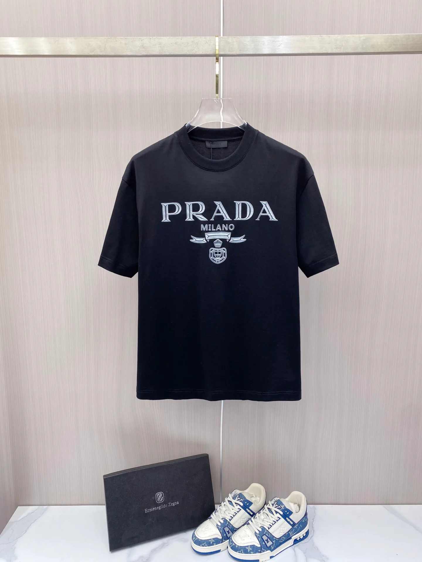 Футболки Женские Prada 11528572