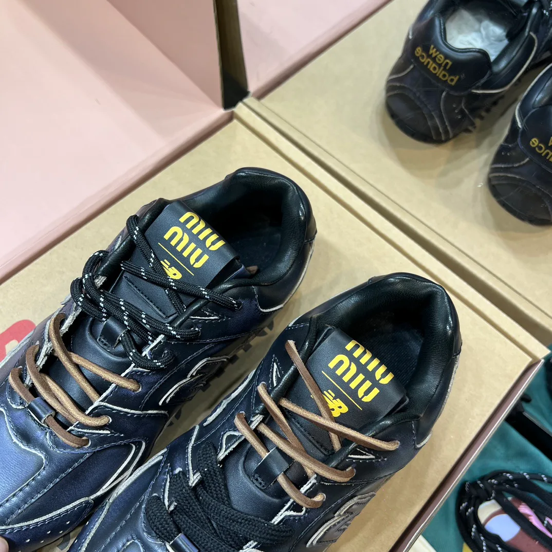 Кроссовки Женские Miu Miu 1535077
