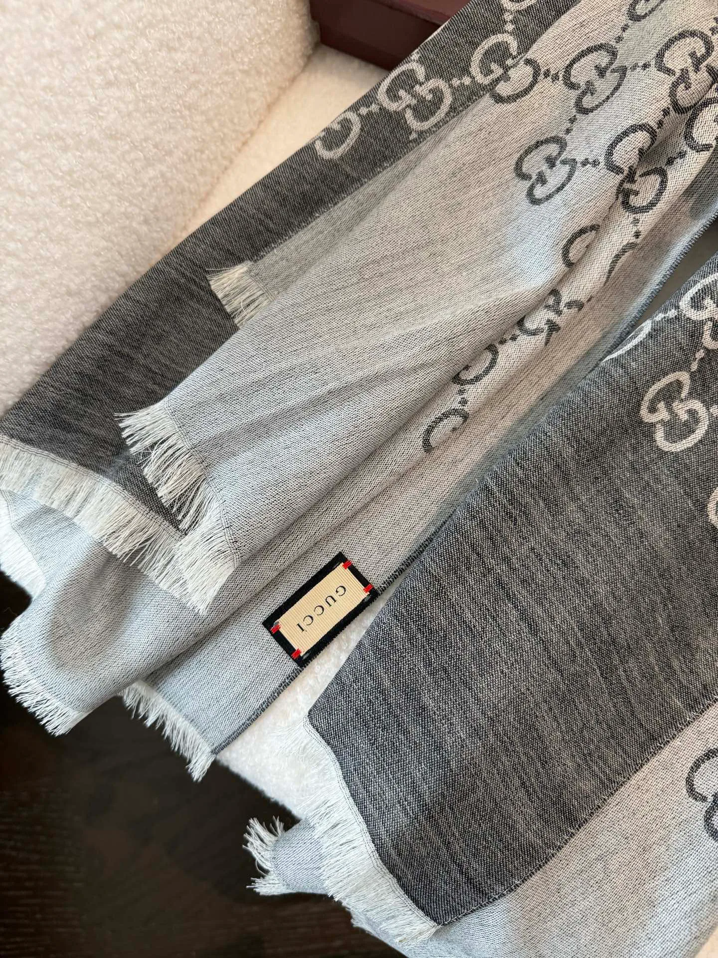 Шарфы Gucci 11633424