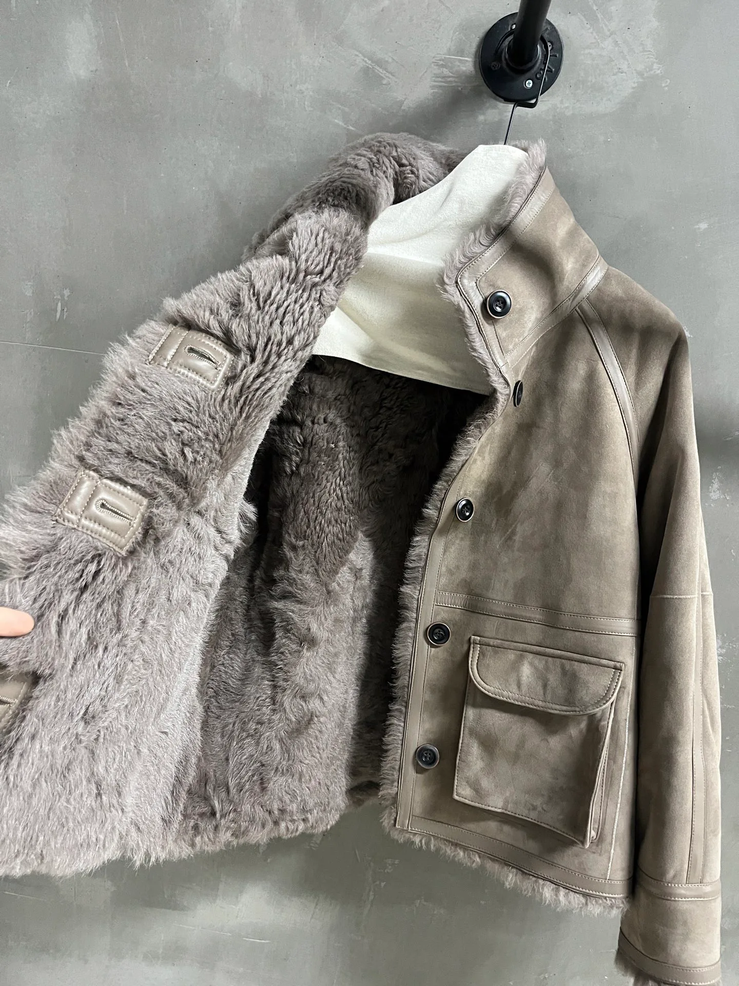 Кожаные Куртки И Дублёнки Женские Balenciaga 784910