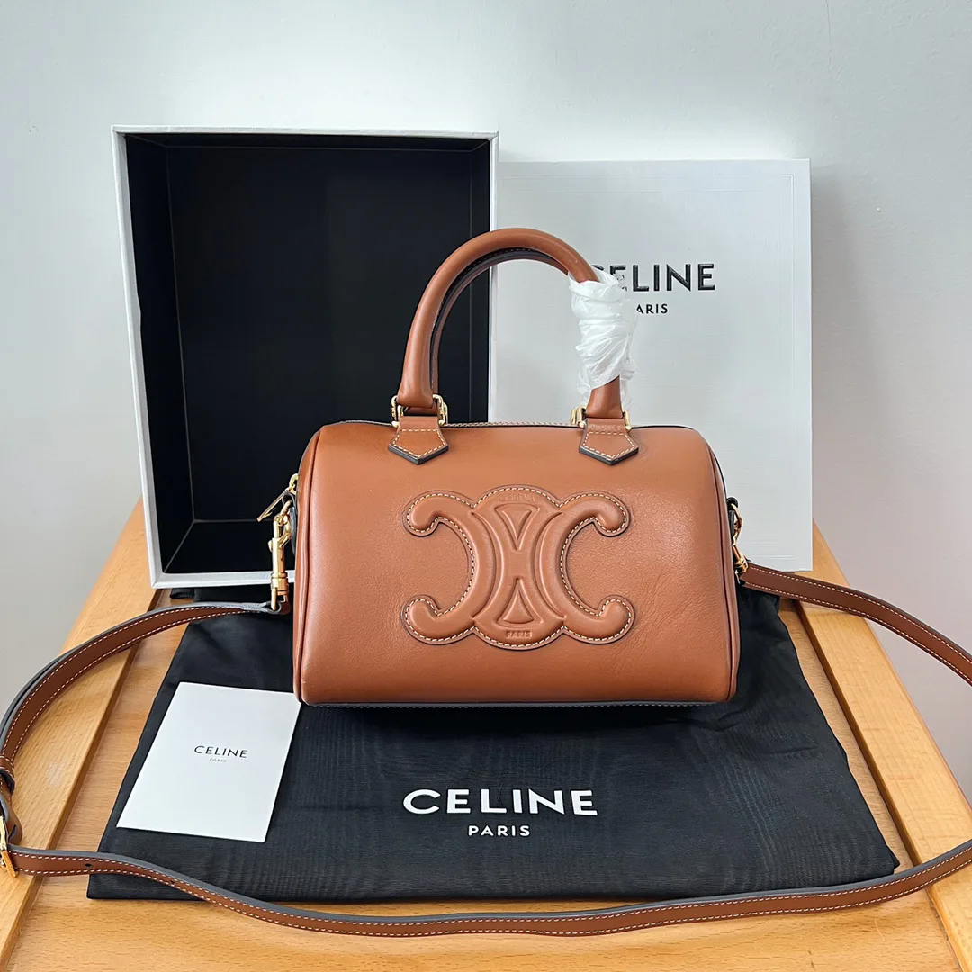 Классические Сумки Женские Celine 11588706