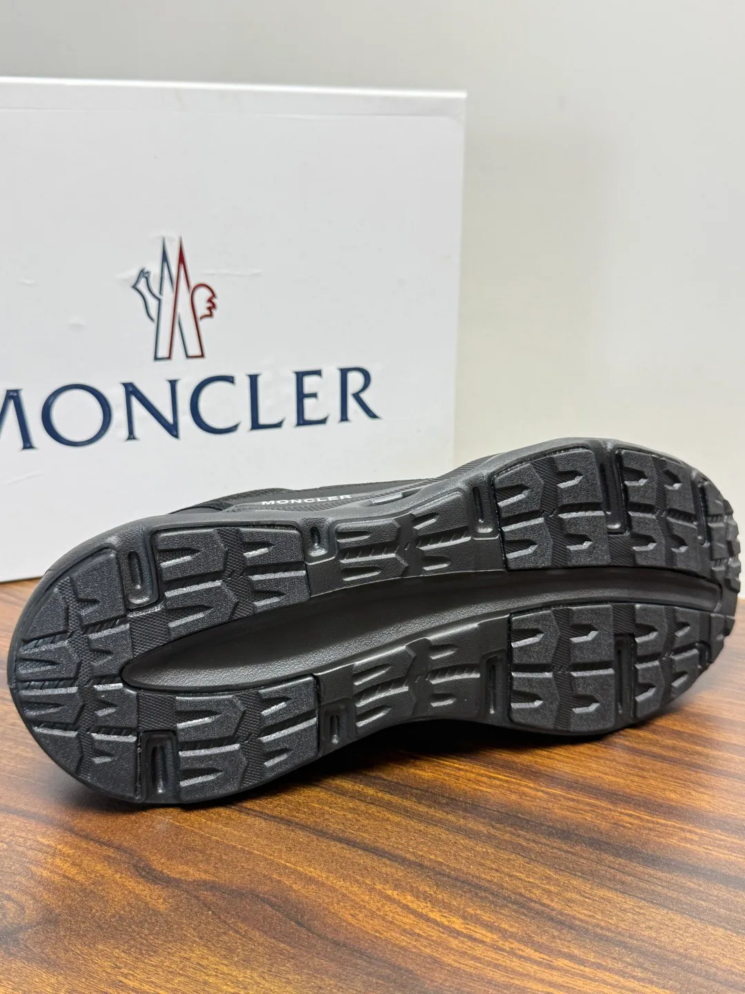 Кроссовки Мужские Moncler 19401691