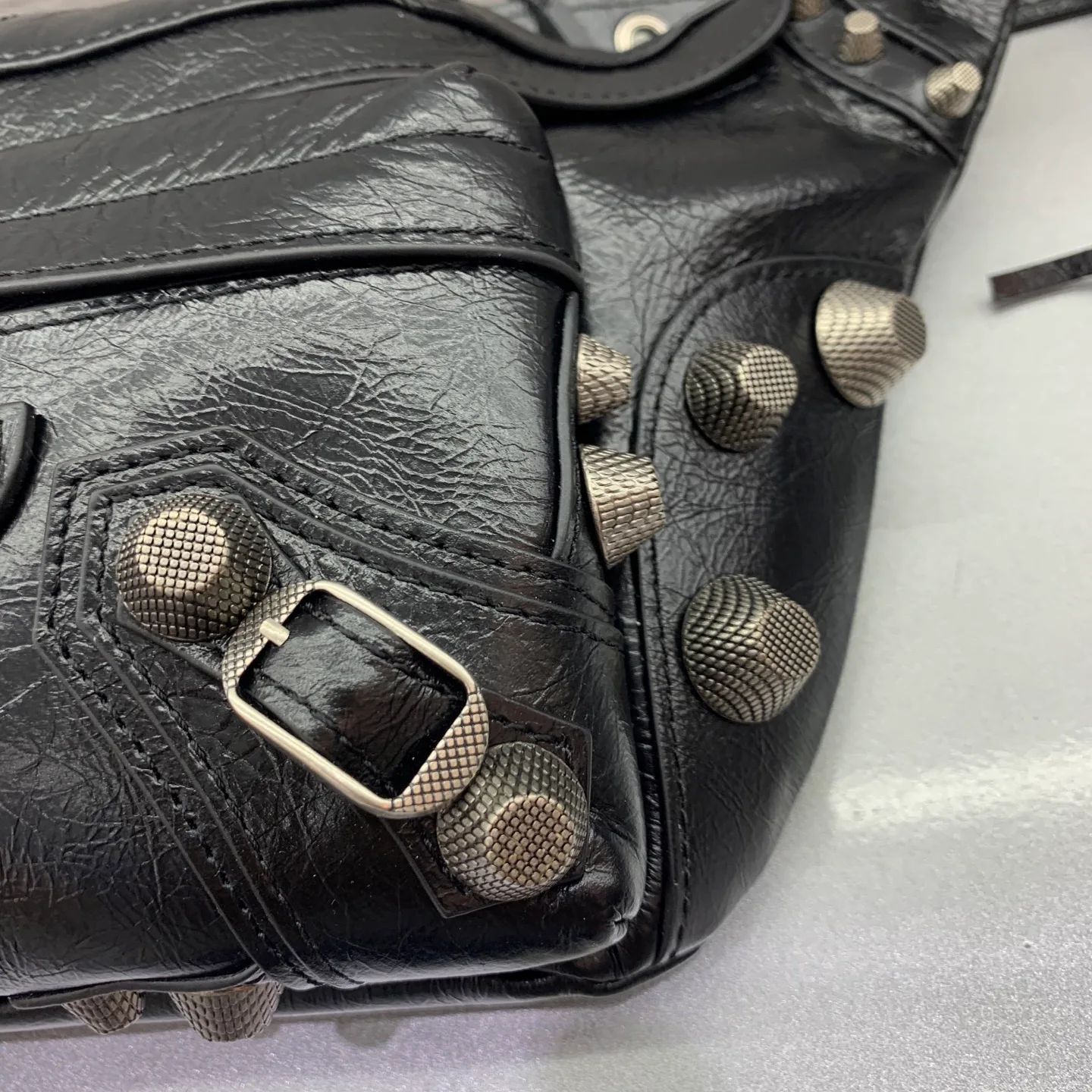 Поясные Сумки Женские Balenciaga 13240569