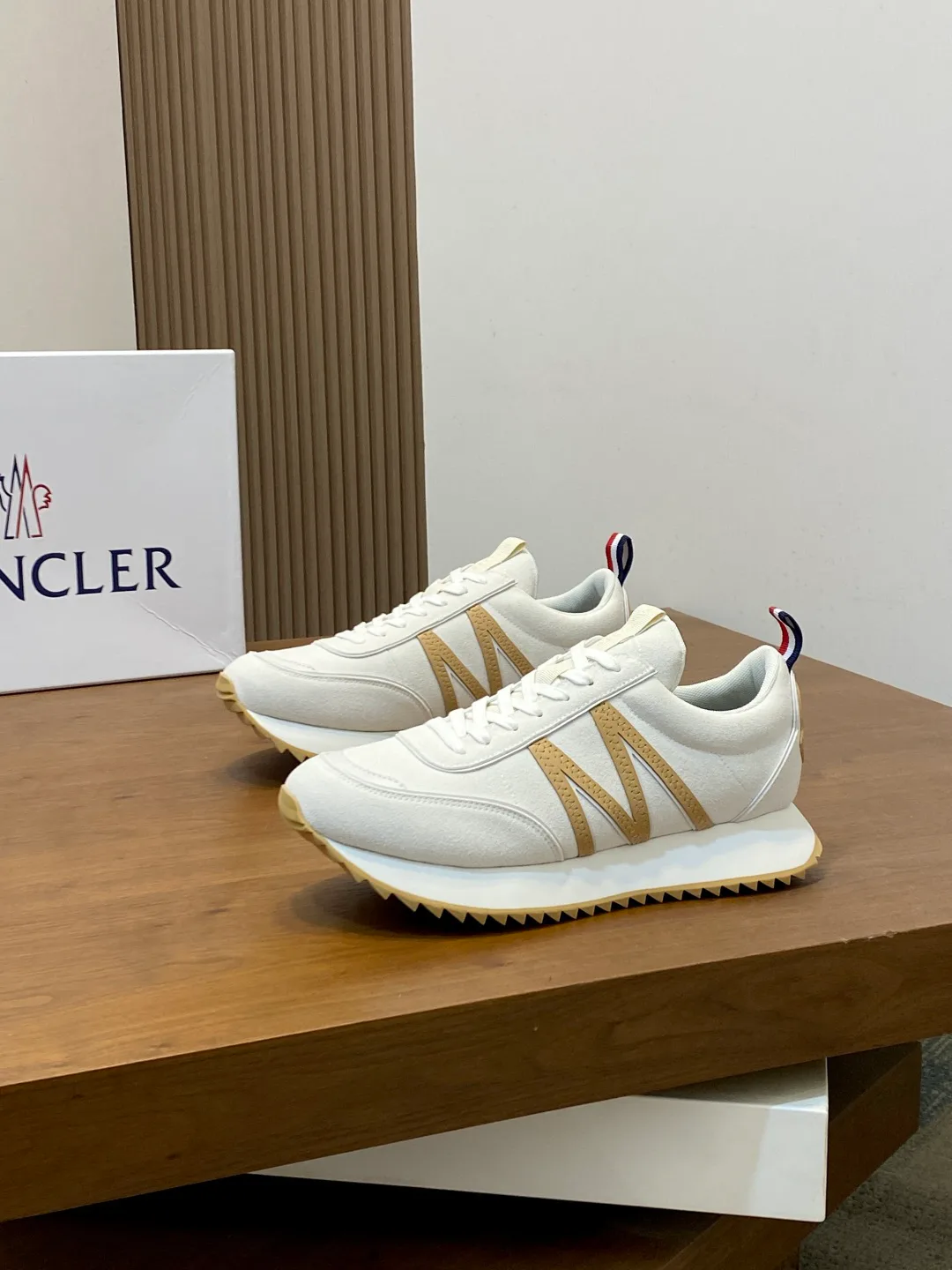Кроссовки Мужские Moncler 18641902