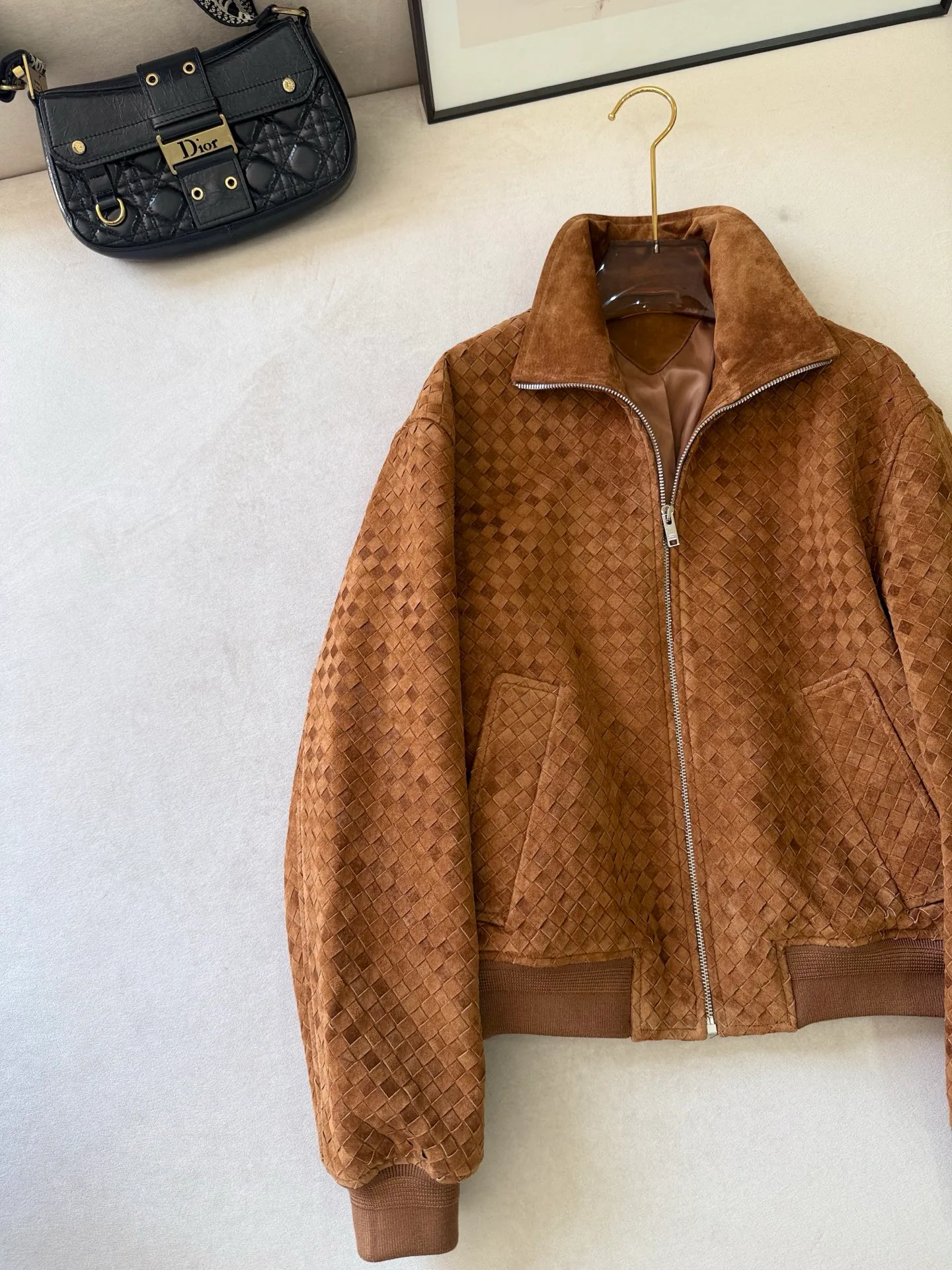 Кожаные Куртки И Дублёнки Женские Bottega Veneta 18208790