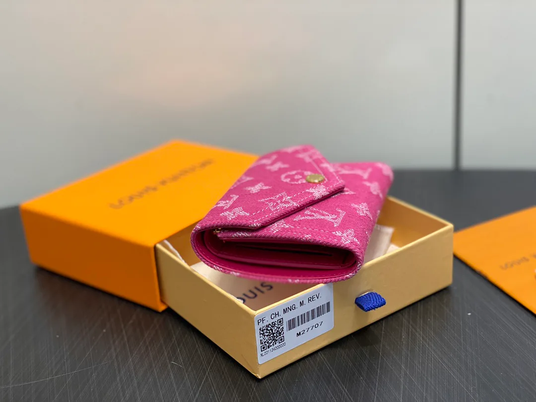 Клатчи Женские Louis Vuitton 11778091