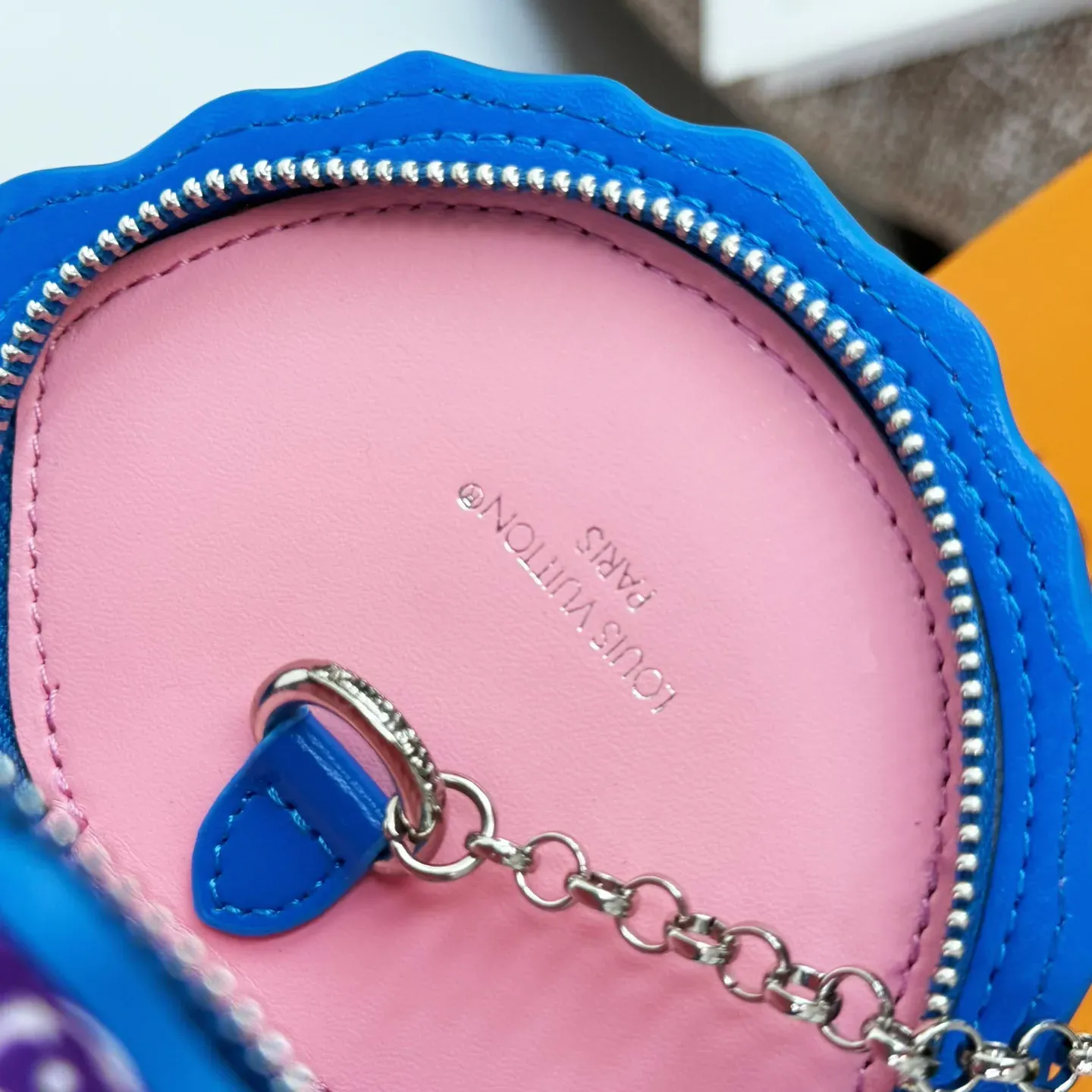 Ключницы Louis Vuitton 376306