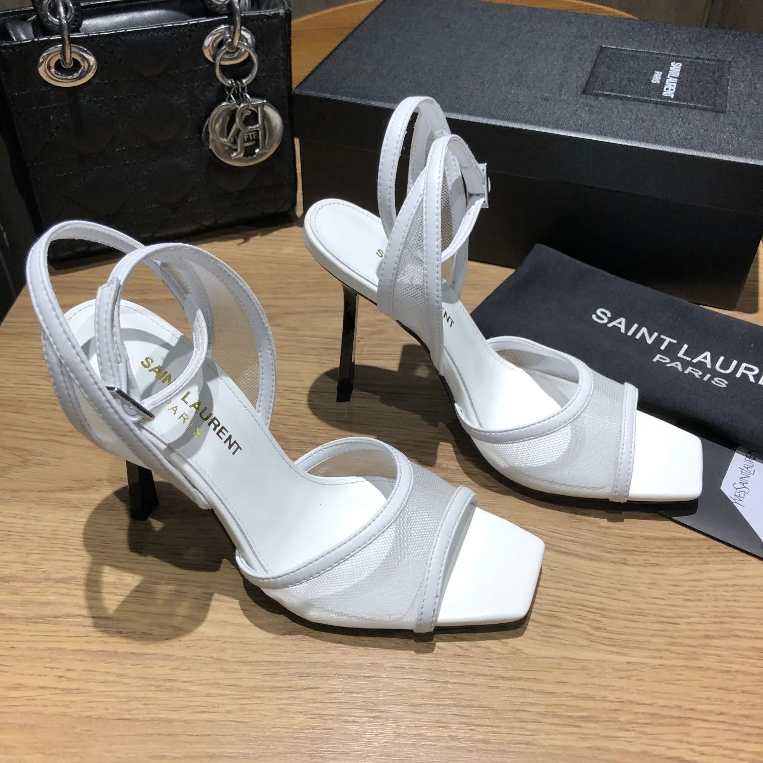 Босоножки Женские Saint Laurent 11220471