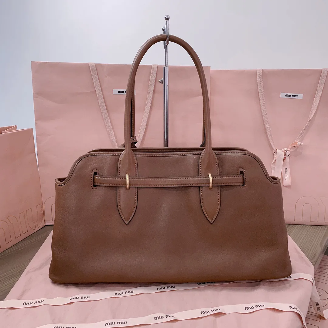 Классические Сумки Женские Miu Miu 18004737