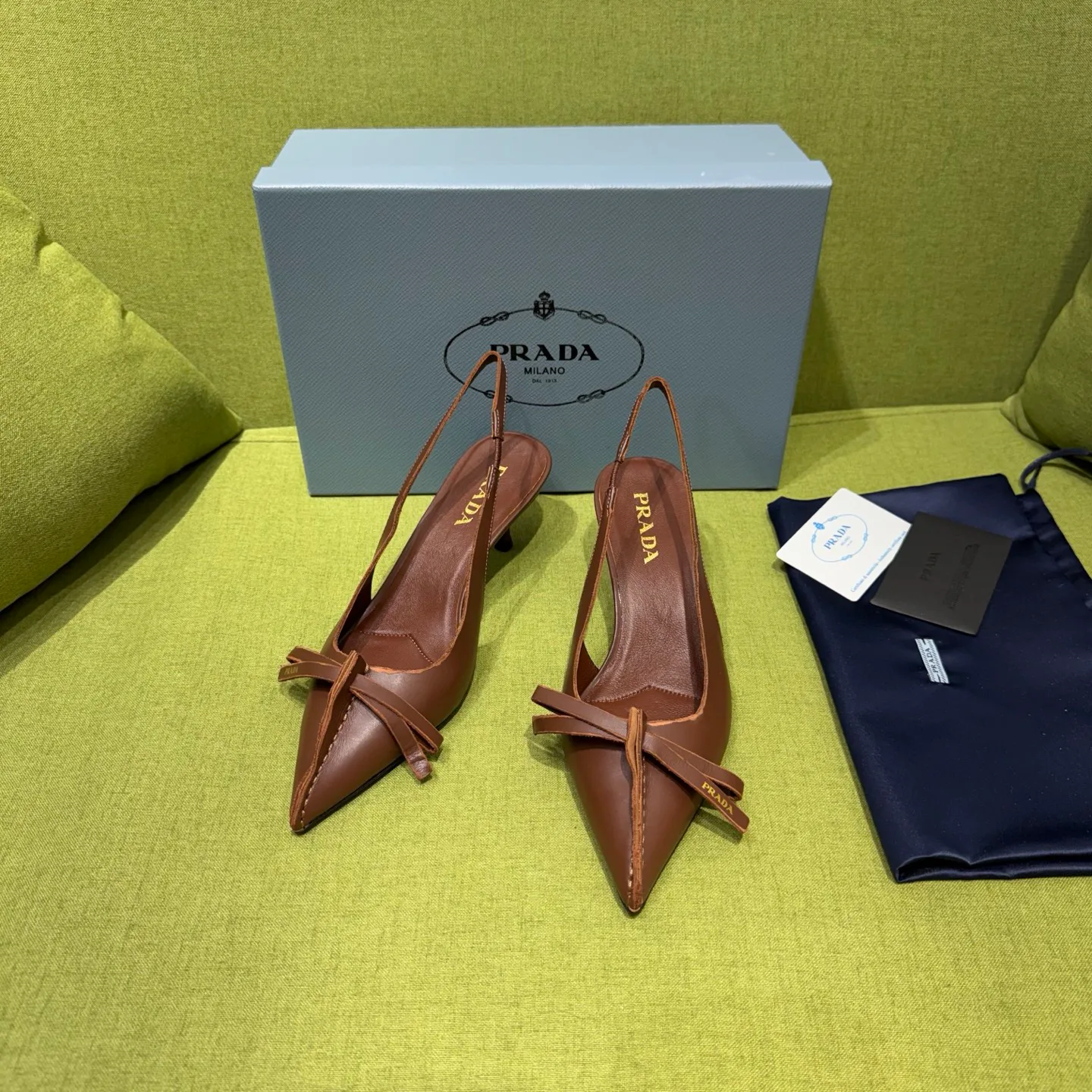 Туфли Женские Prada 18709014