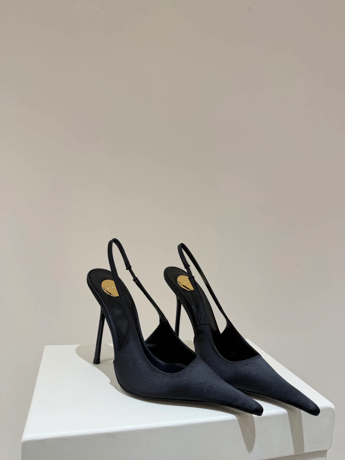 Туфли Женские Saint Laurent 10009063