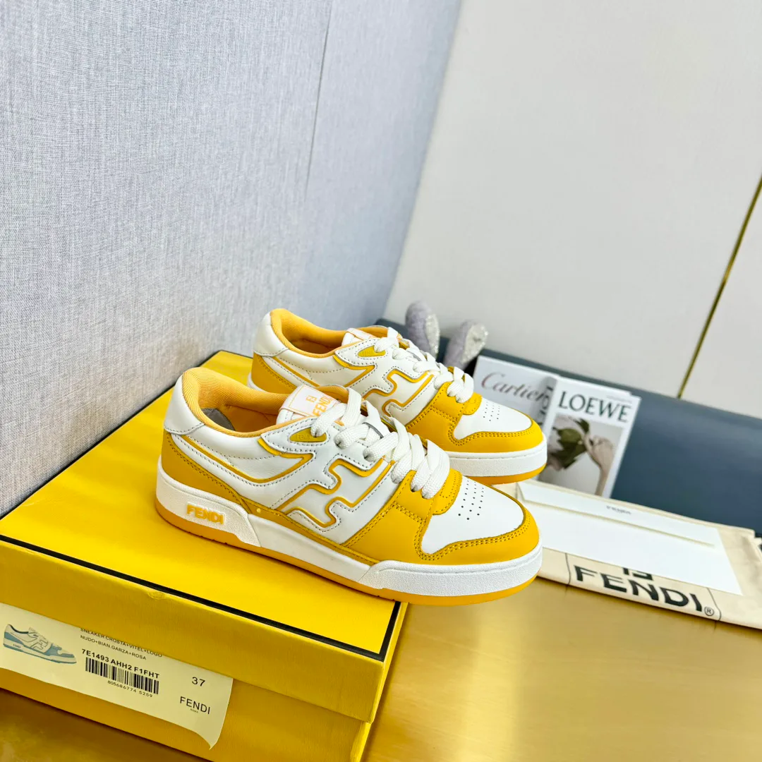 Кроссовки Женские Fendi 127130