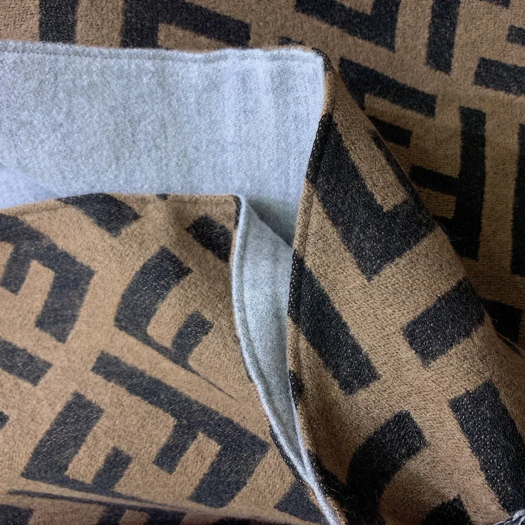 Пальто Женские Fendi 1607889