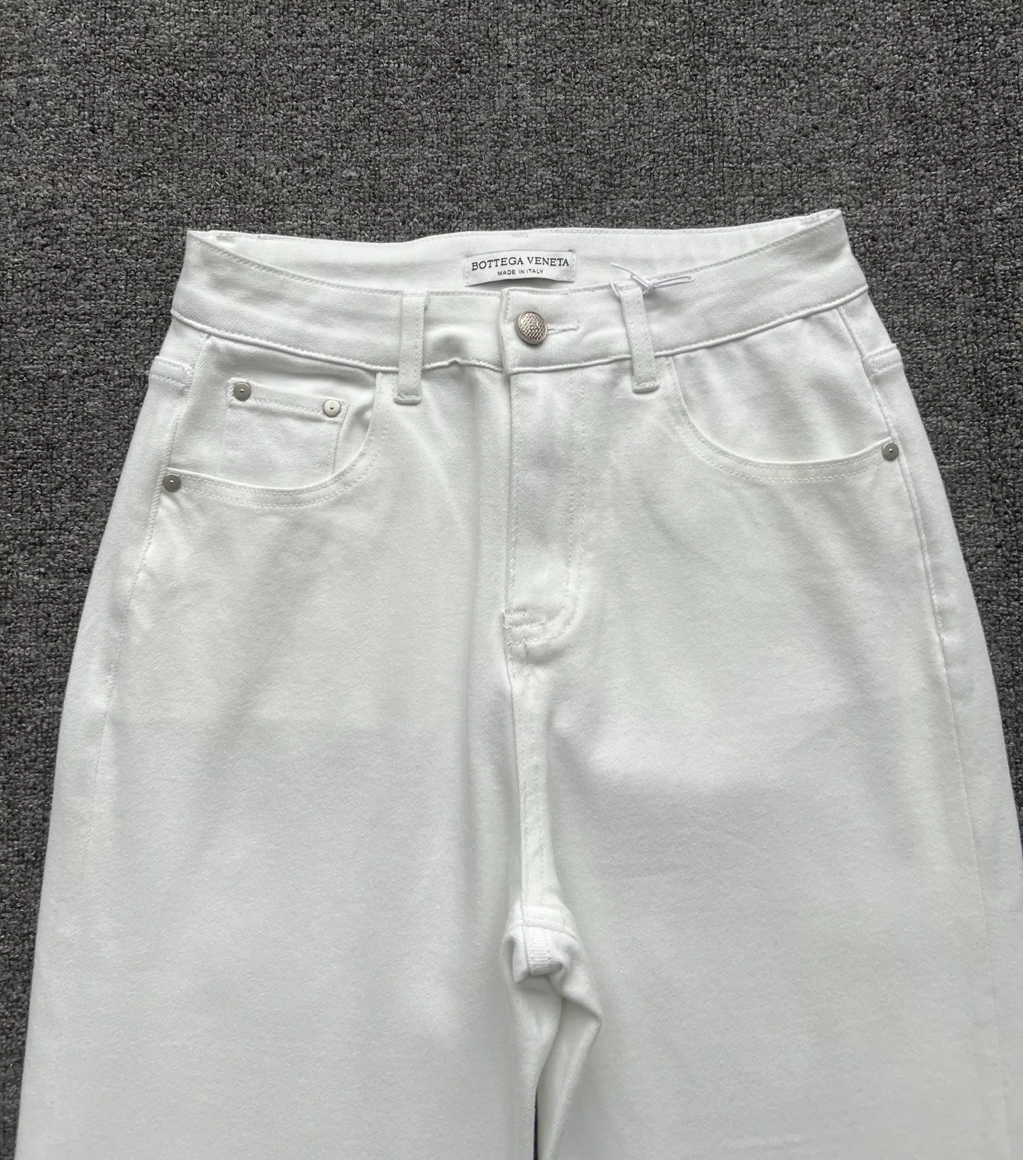 Джинсы Женские Bottega Veneta 9661283