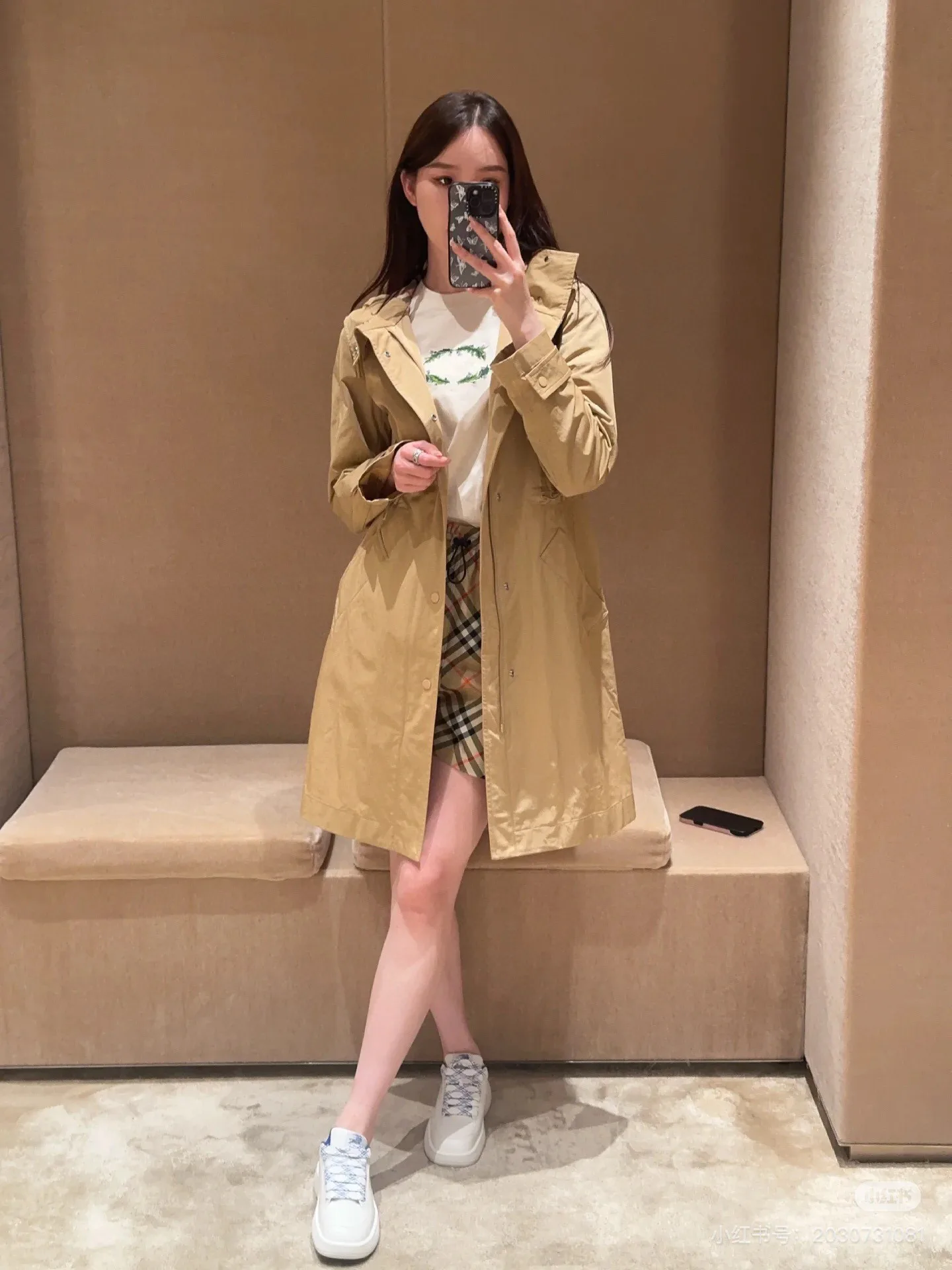 Тренчи Женские Burberry 11427042