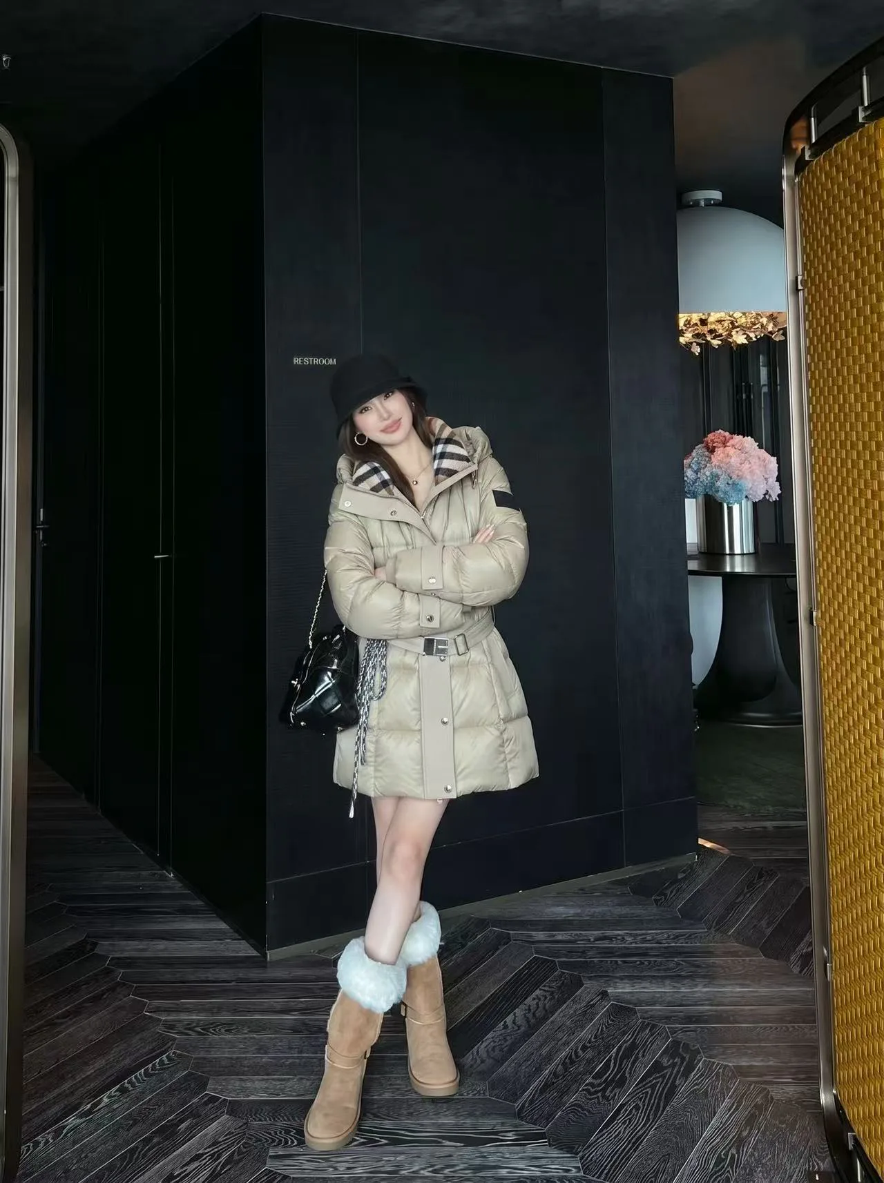 Куртки И Пуховики Женские Burberry 18248316