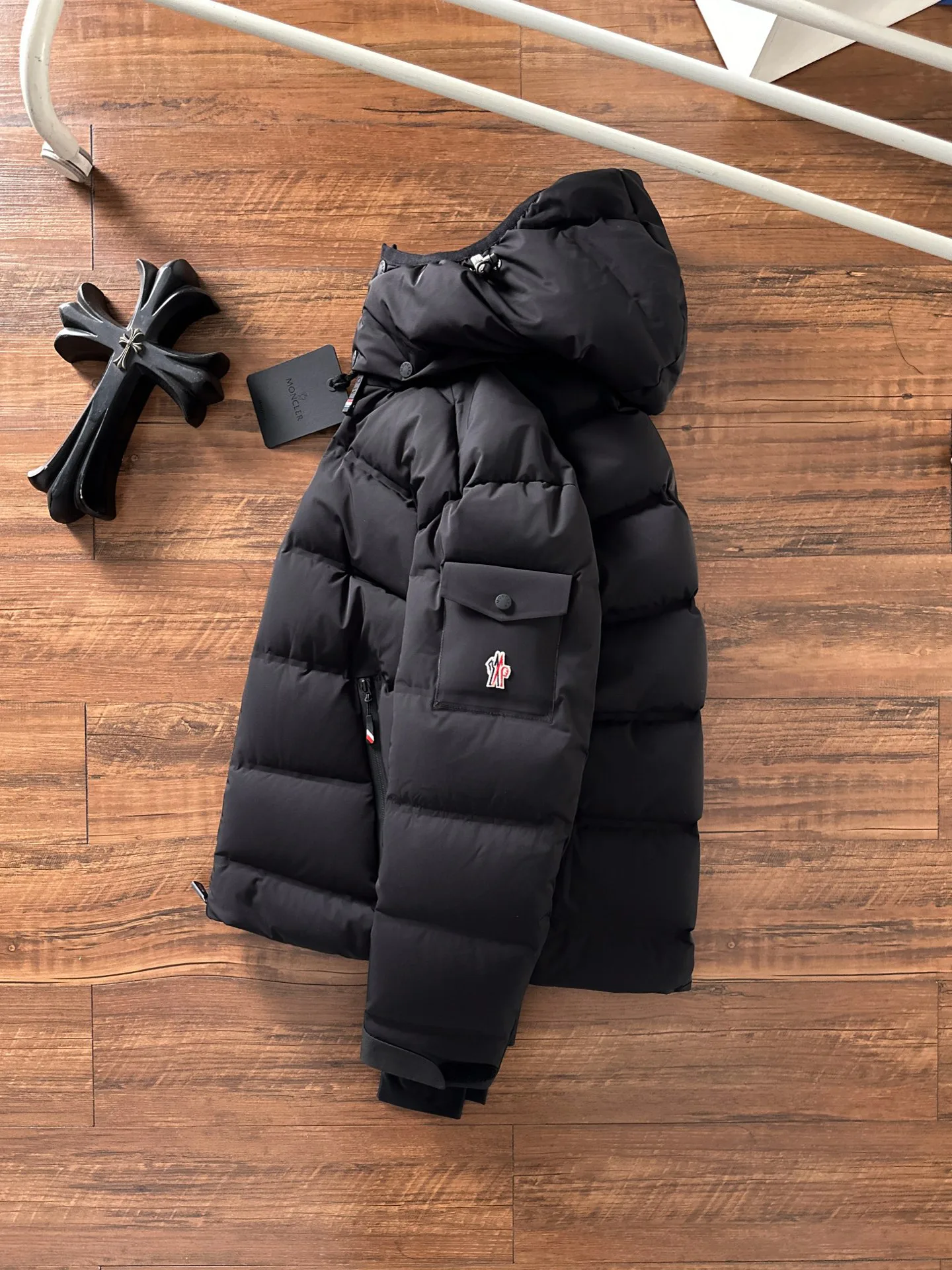 Куртки И Пуховики Мужские Moncler 2609200