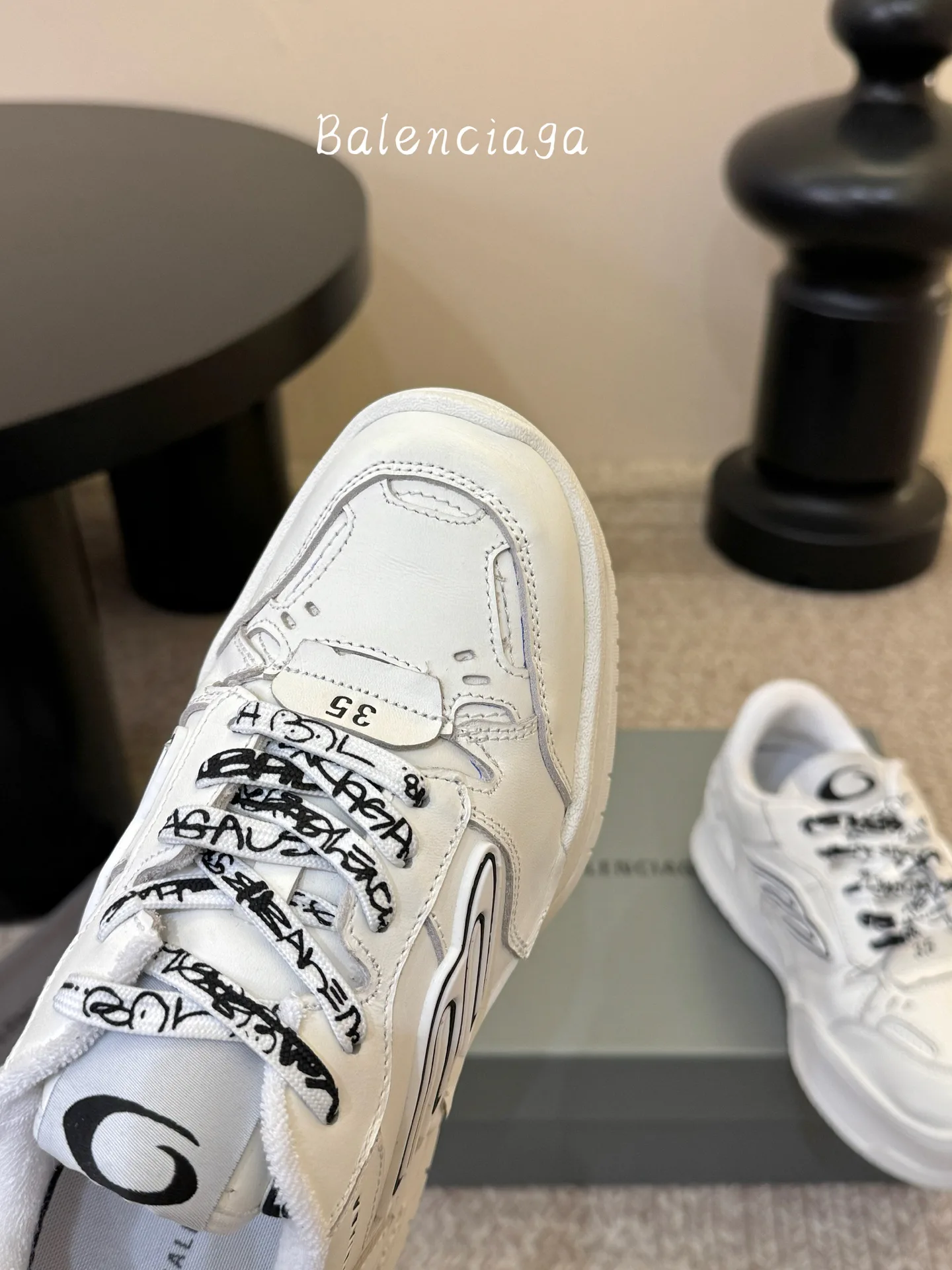 Кроссовки Женские Balenciaga 11238096