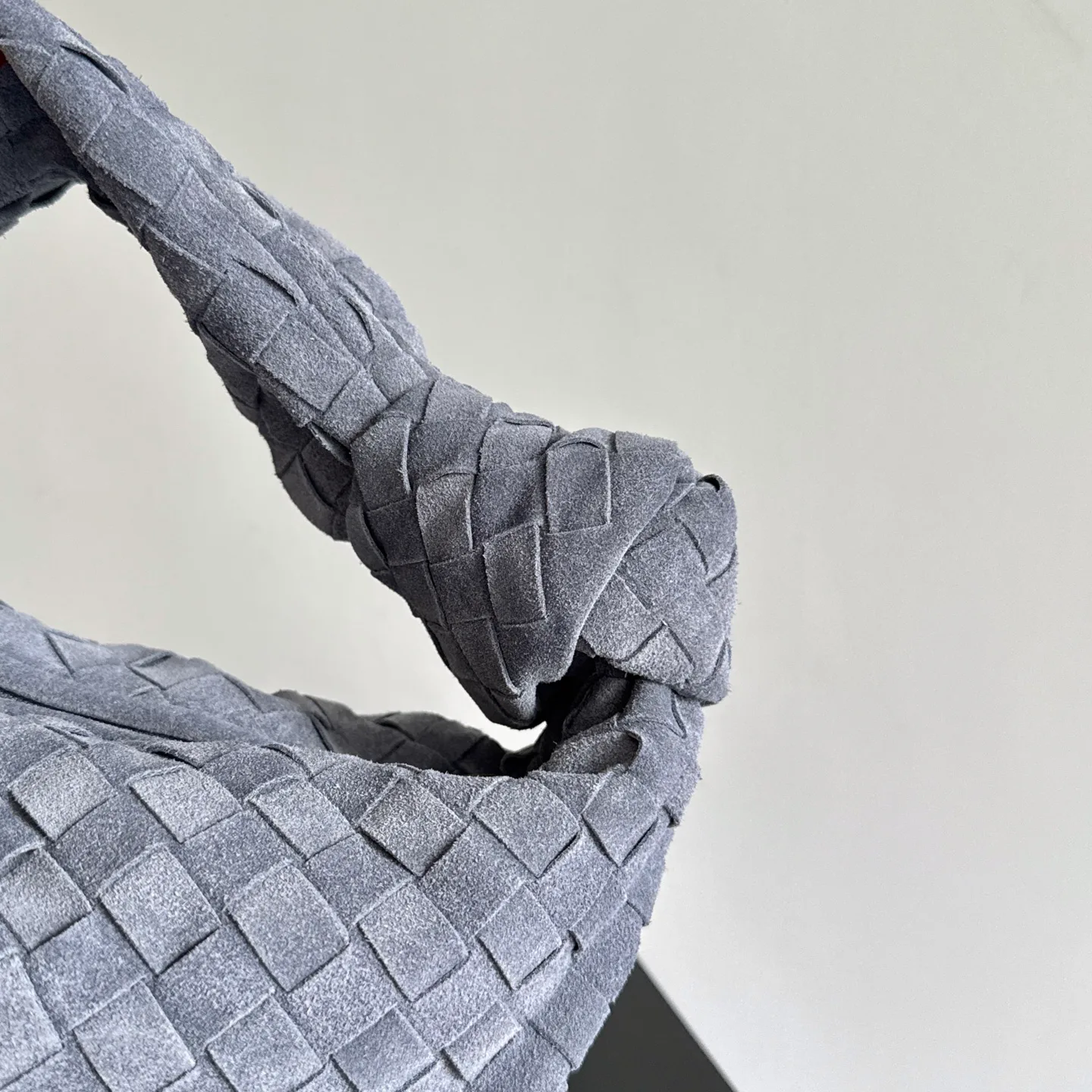 Классические Сумки Женские Bottega Veneta 17125498