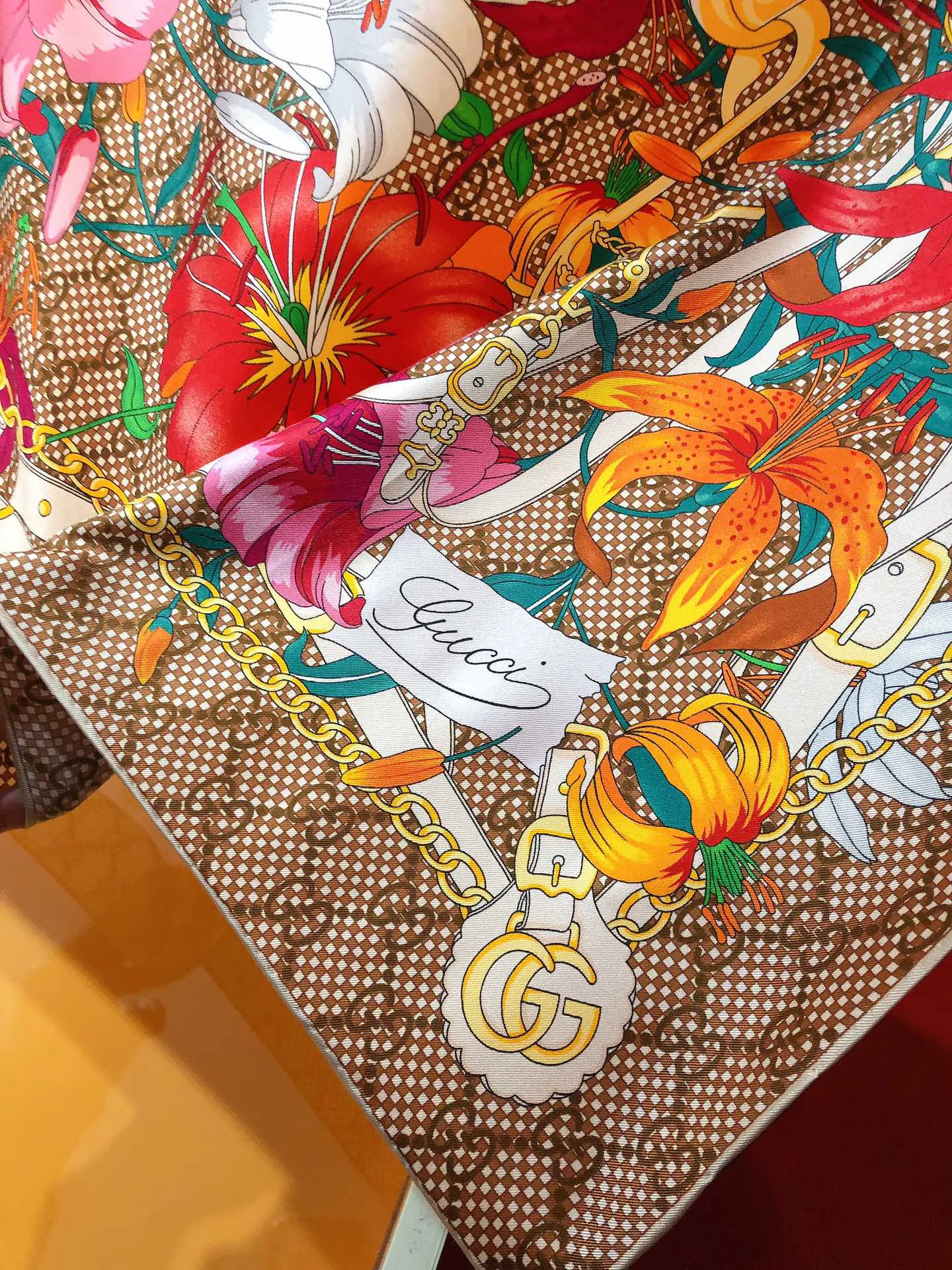 Платки Gucci 10185