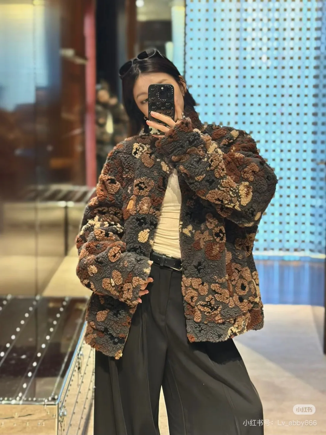 Куртки И Пуховики Женские Louis Vuitton 95300