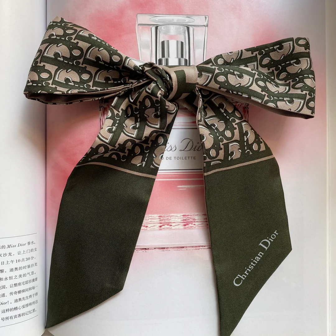 Платки Christian Dior 10688371