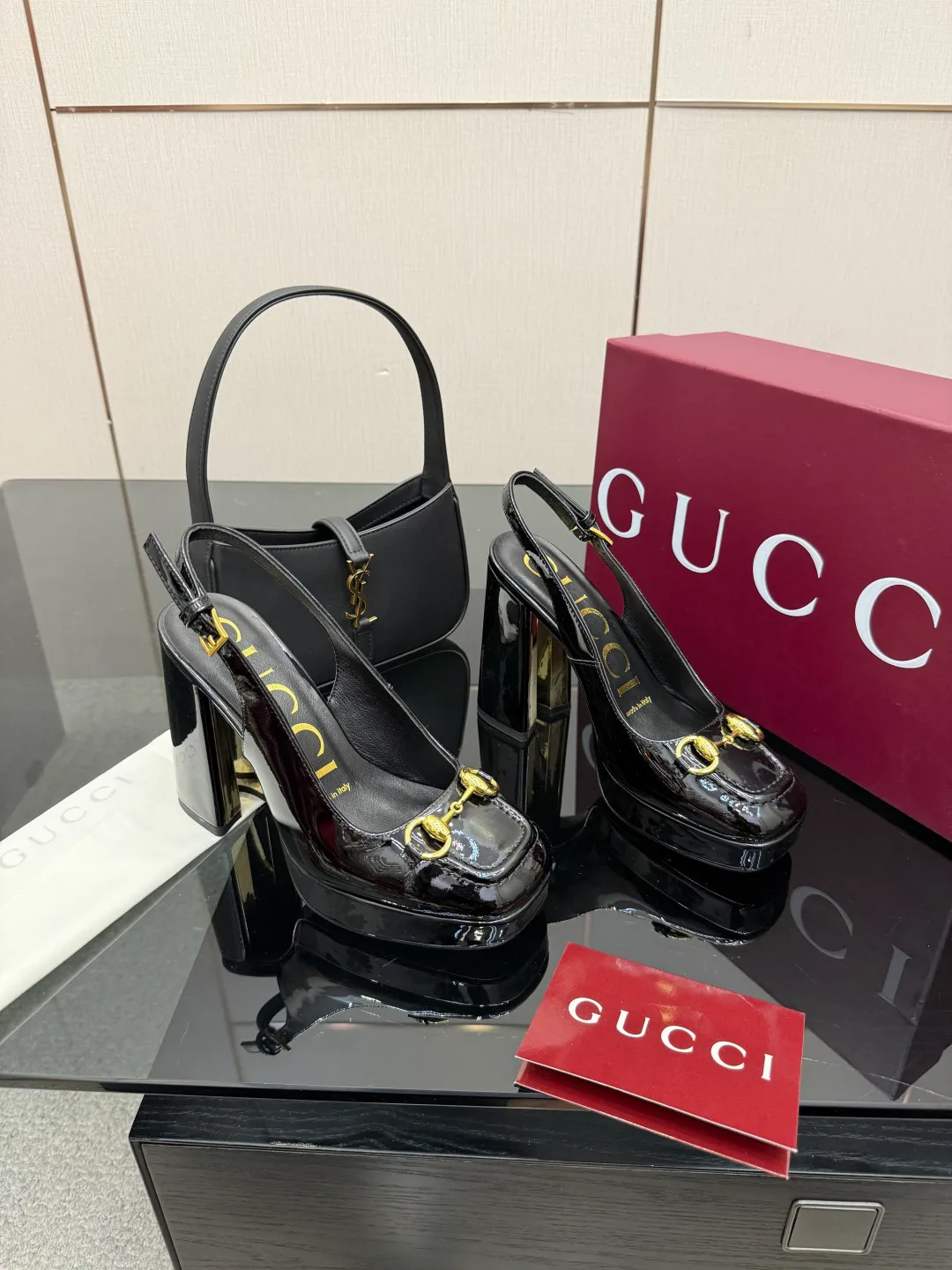 Туфли Женские Gucci 399006