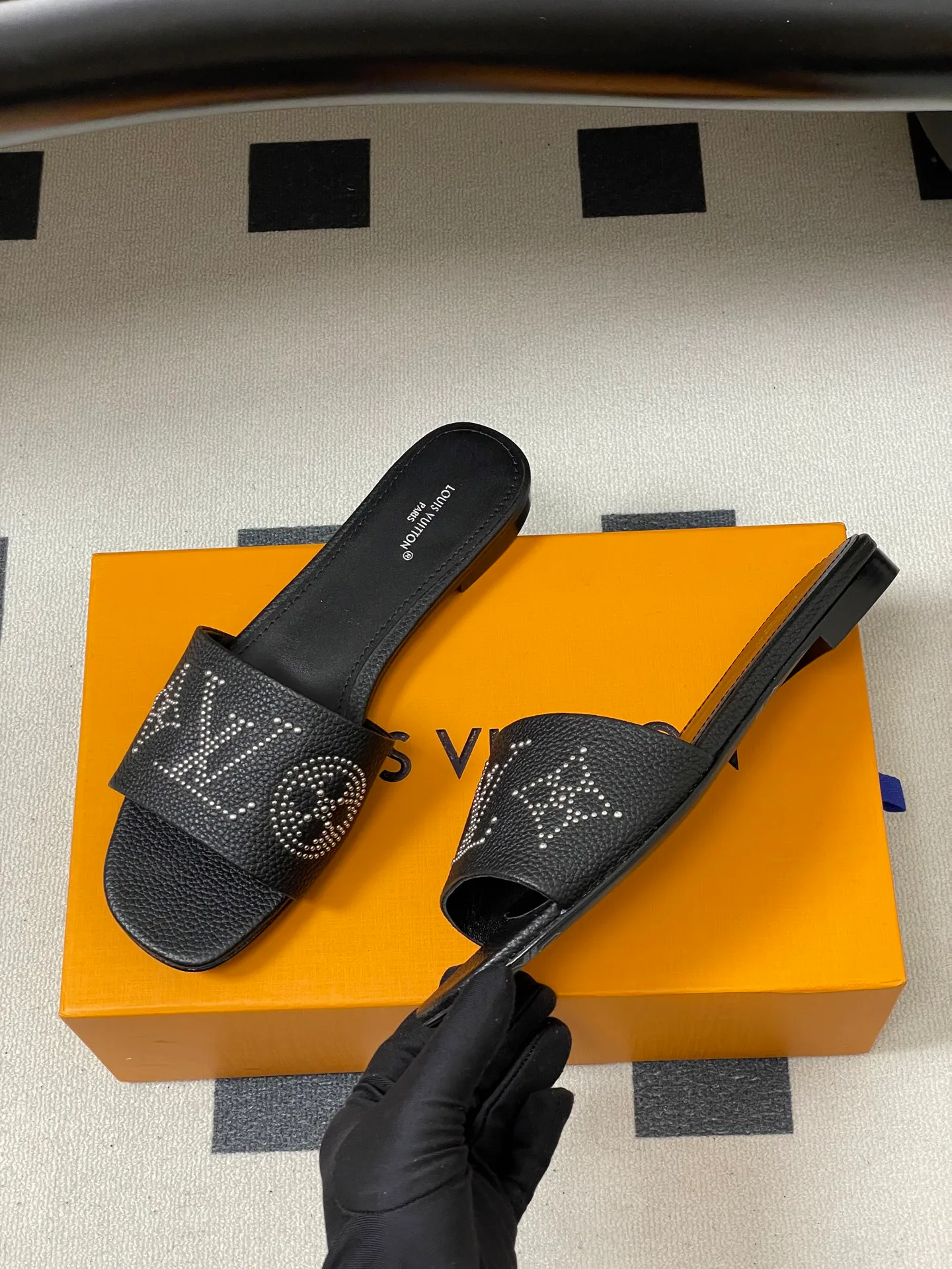 Босоножки Женские Louis Vuitton 11628735