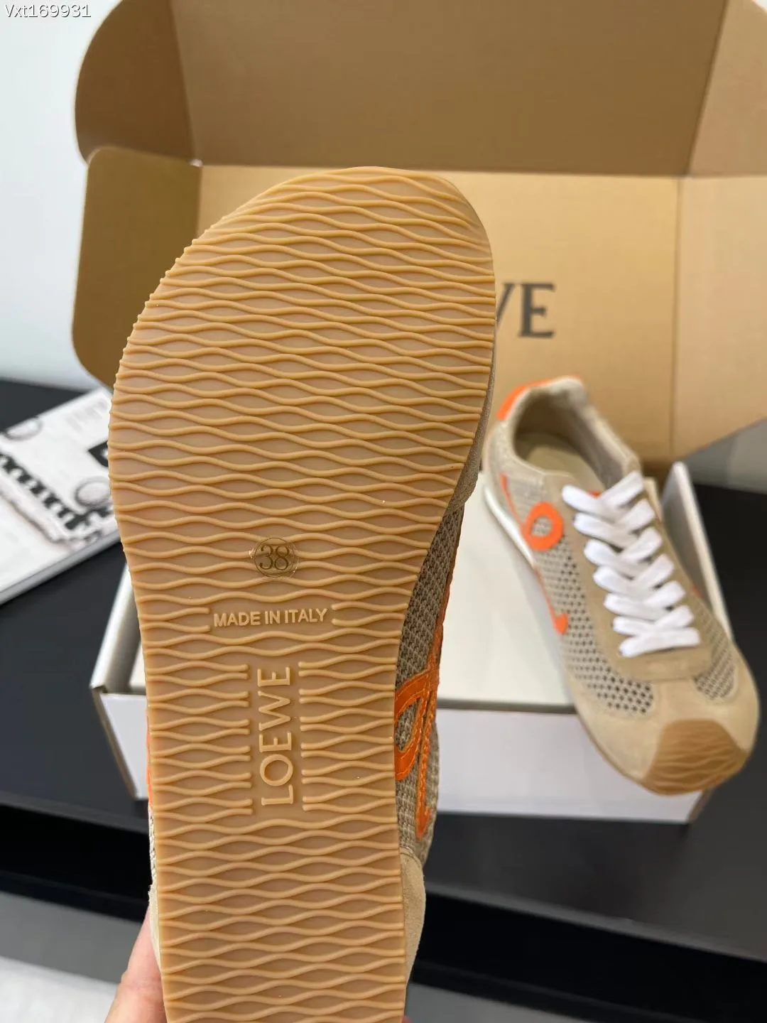 Кроссовки Женские Loewe 13080148