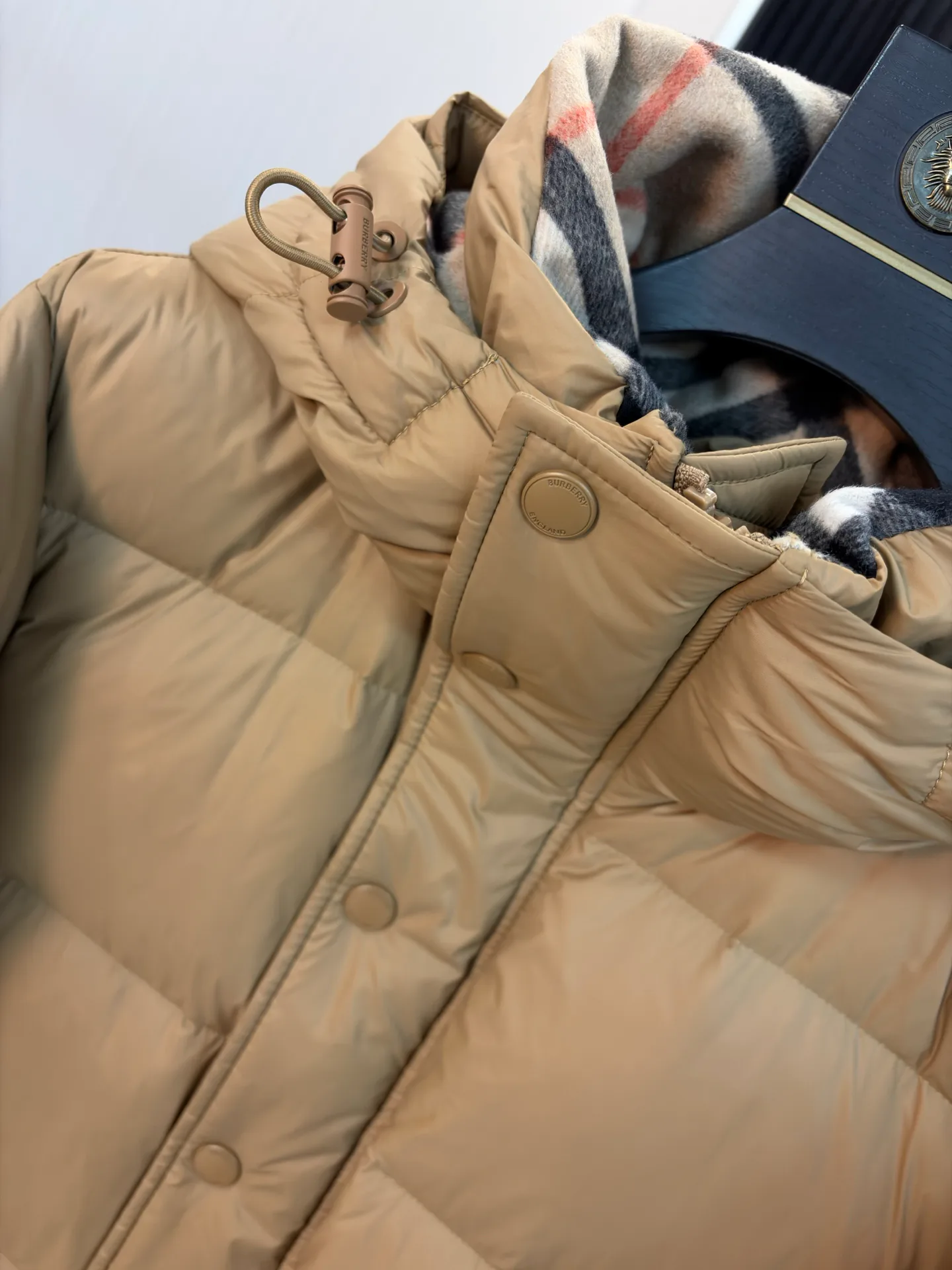 Куртки И Пуховики Женские Burberry 18706504