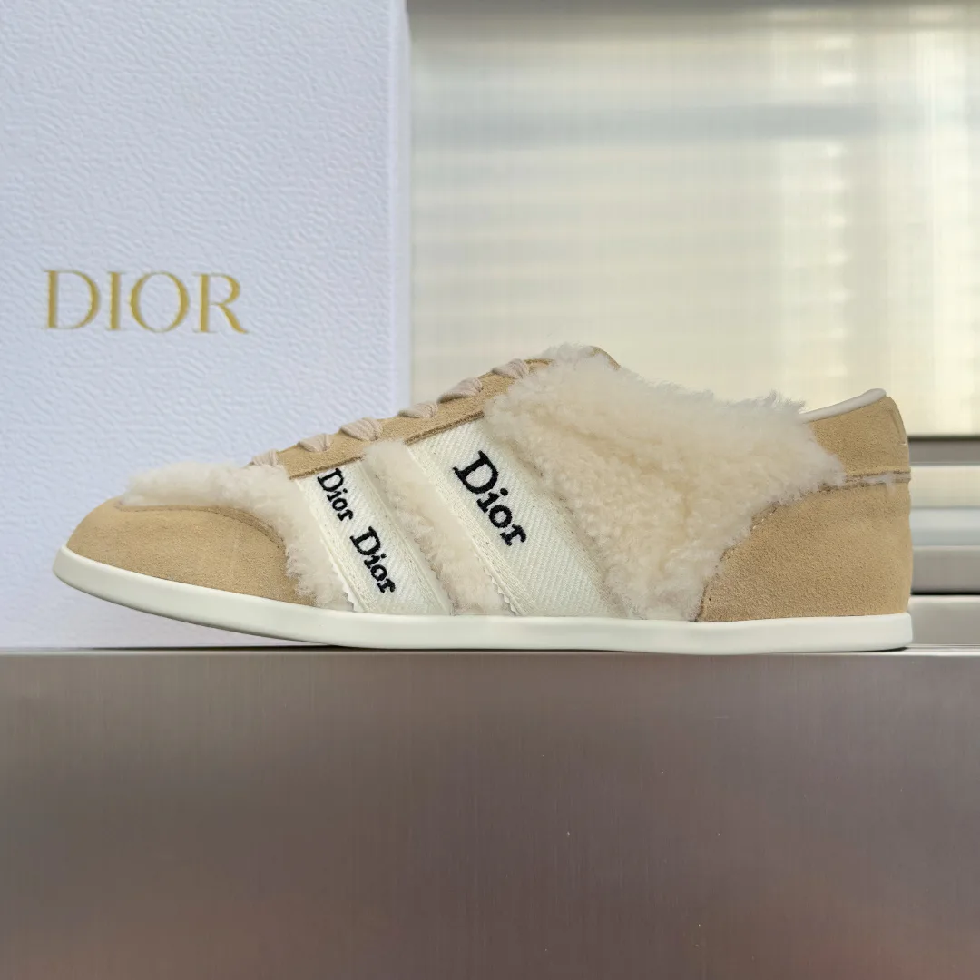 Кроссовки Женские Christian Dior 18718917