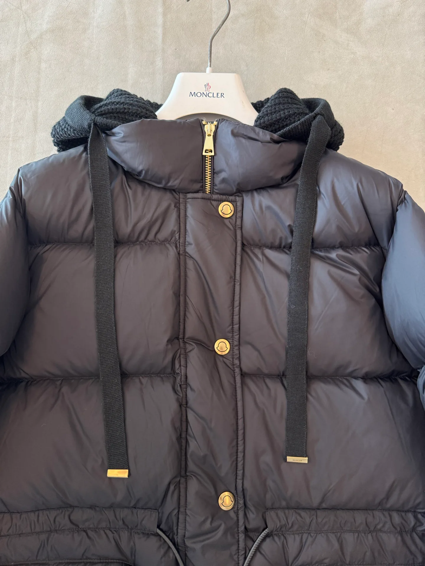 Куртки И Пуховики Женские Moncler 19175036