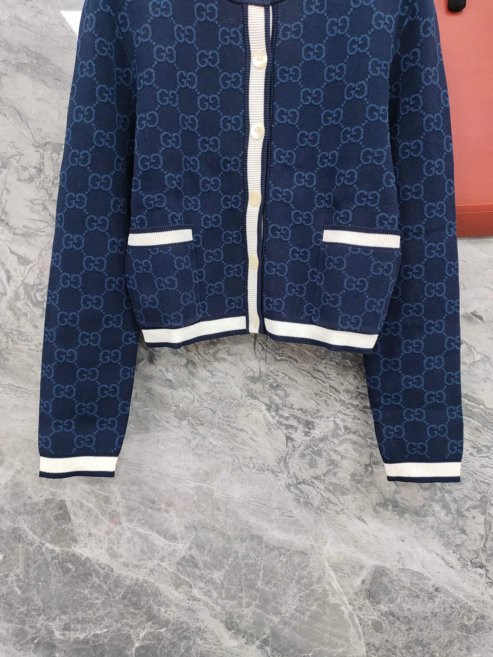 Джемперы И Свитеры Женские Gucci 18743385