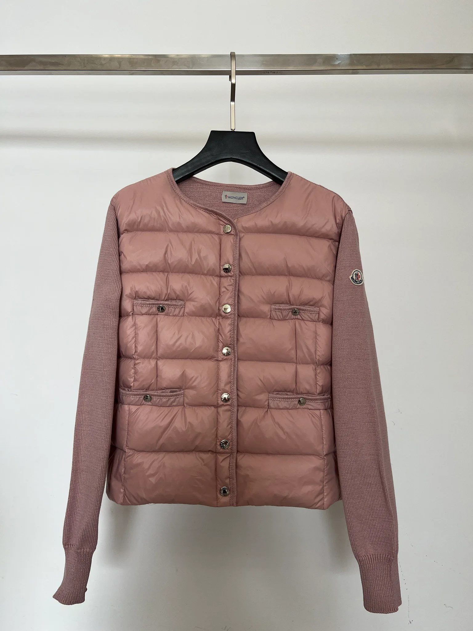 Куртки И Пуховики Женские Moncler 18416146