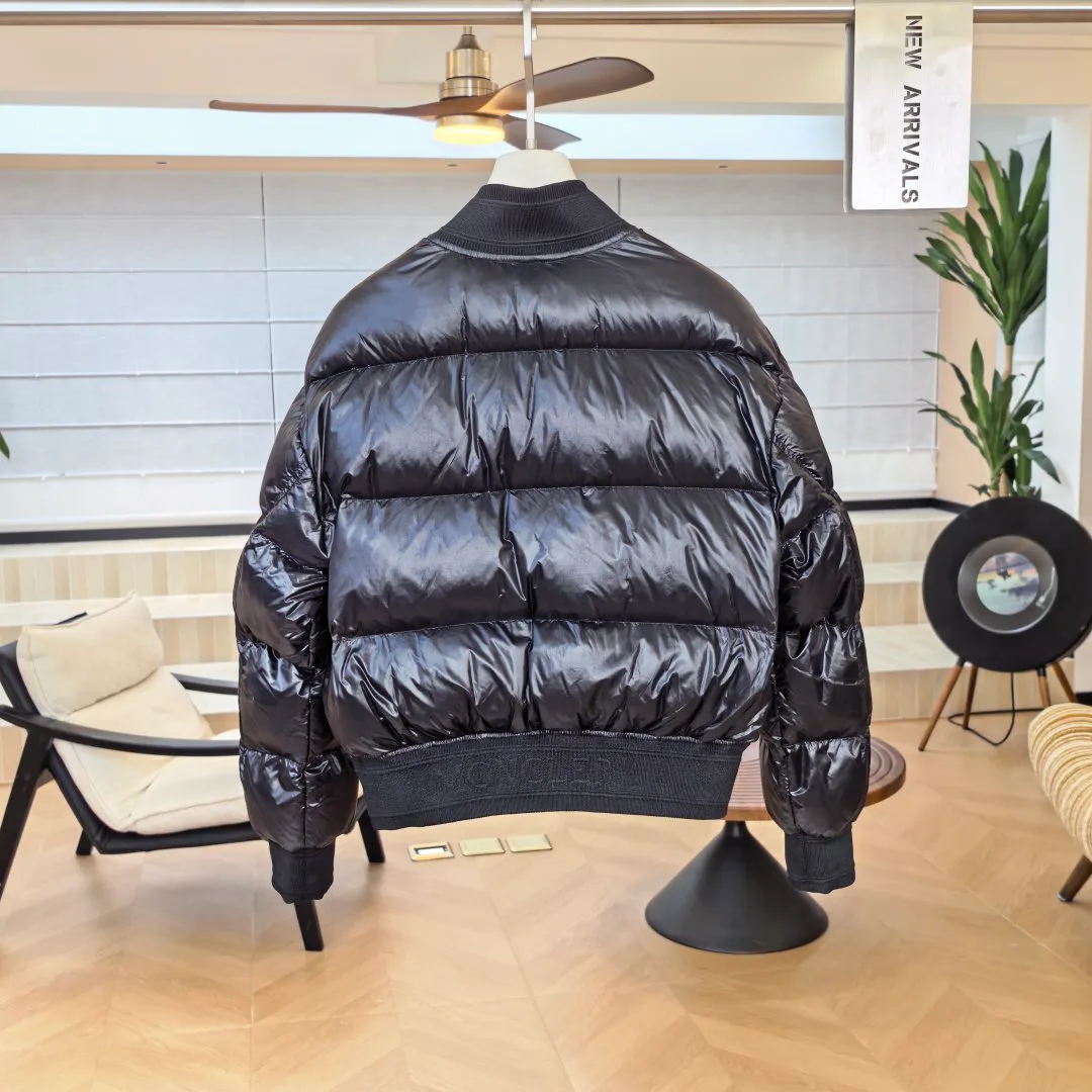 Куртки И Пуховики Женские Moncler 18432308
