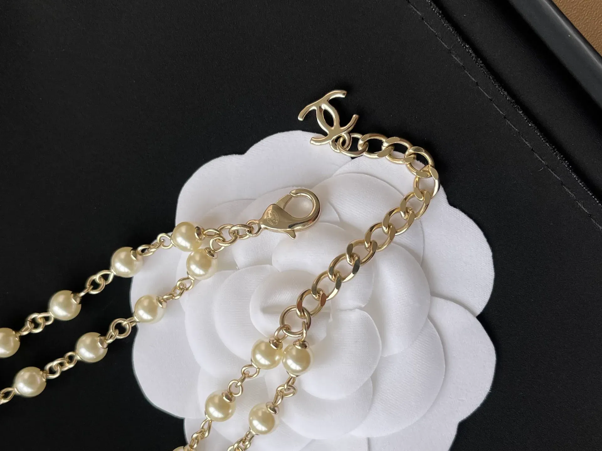 Бижутерия Chanel 19345