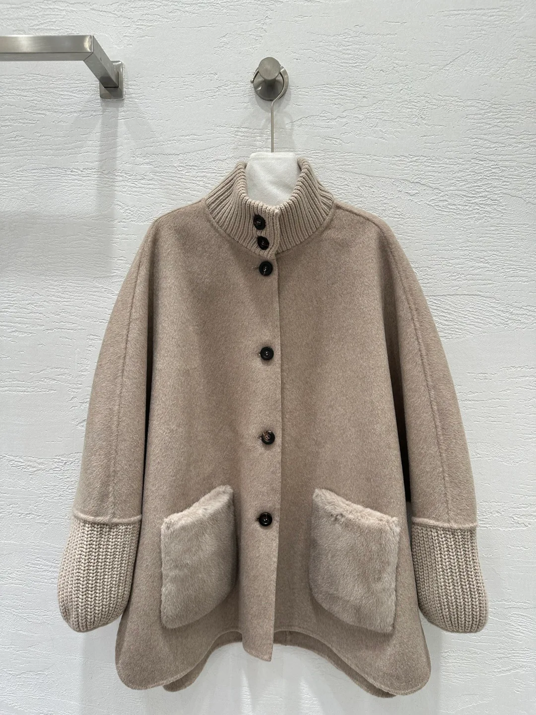 Куртки И Пуховики Женские Loro Piana 1200035