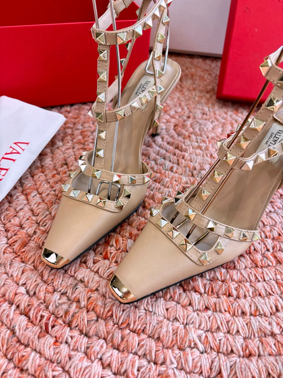 Босоножки Женские Valentino 11479962
